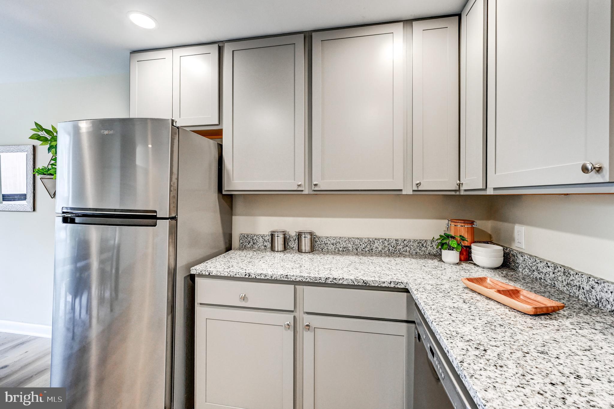 TOWN CENTER - Residential