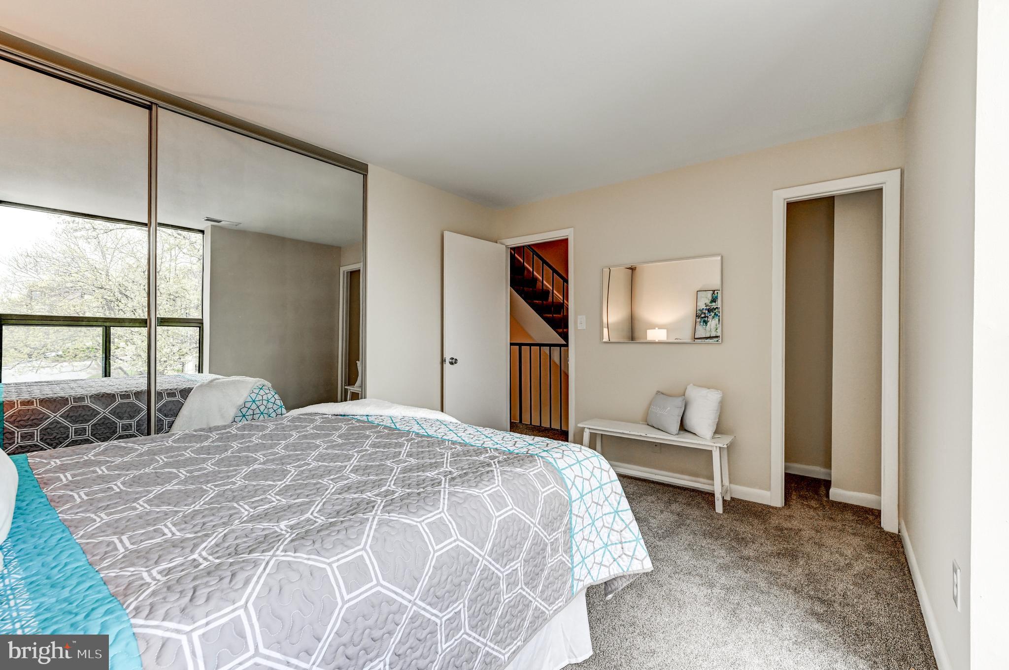 TOWN CENTER - Residential