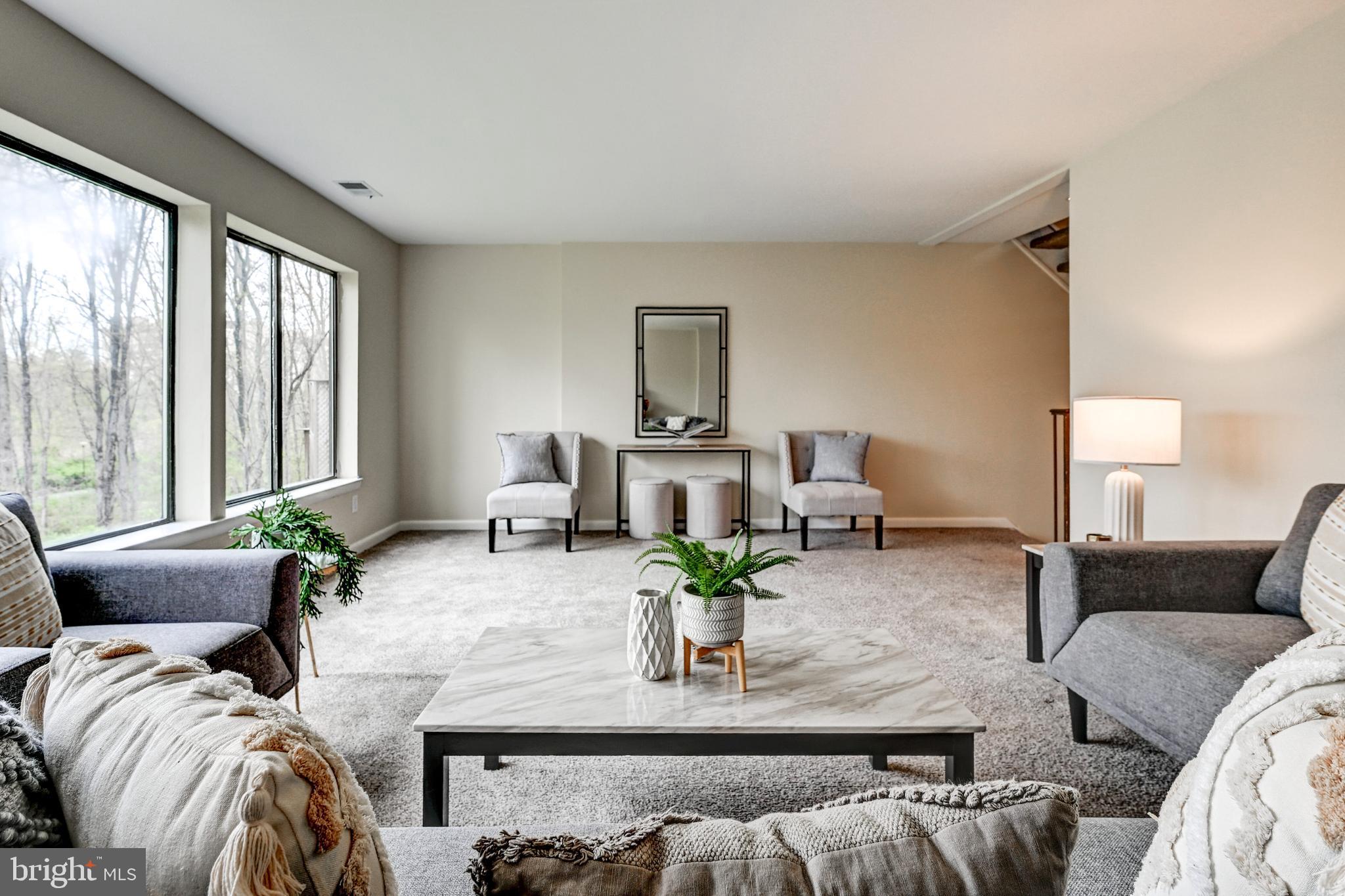 TOWN CENTER - Residential