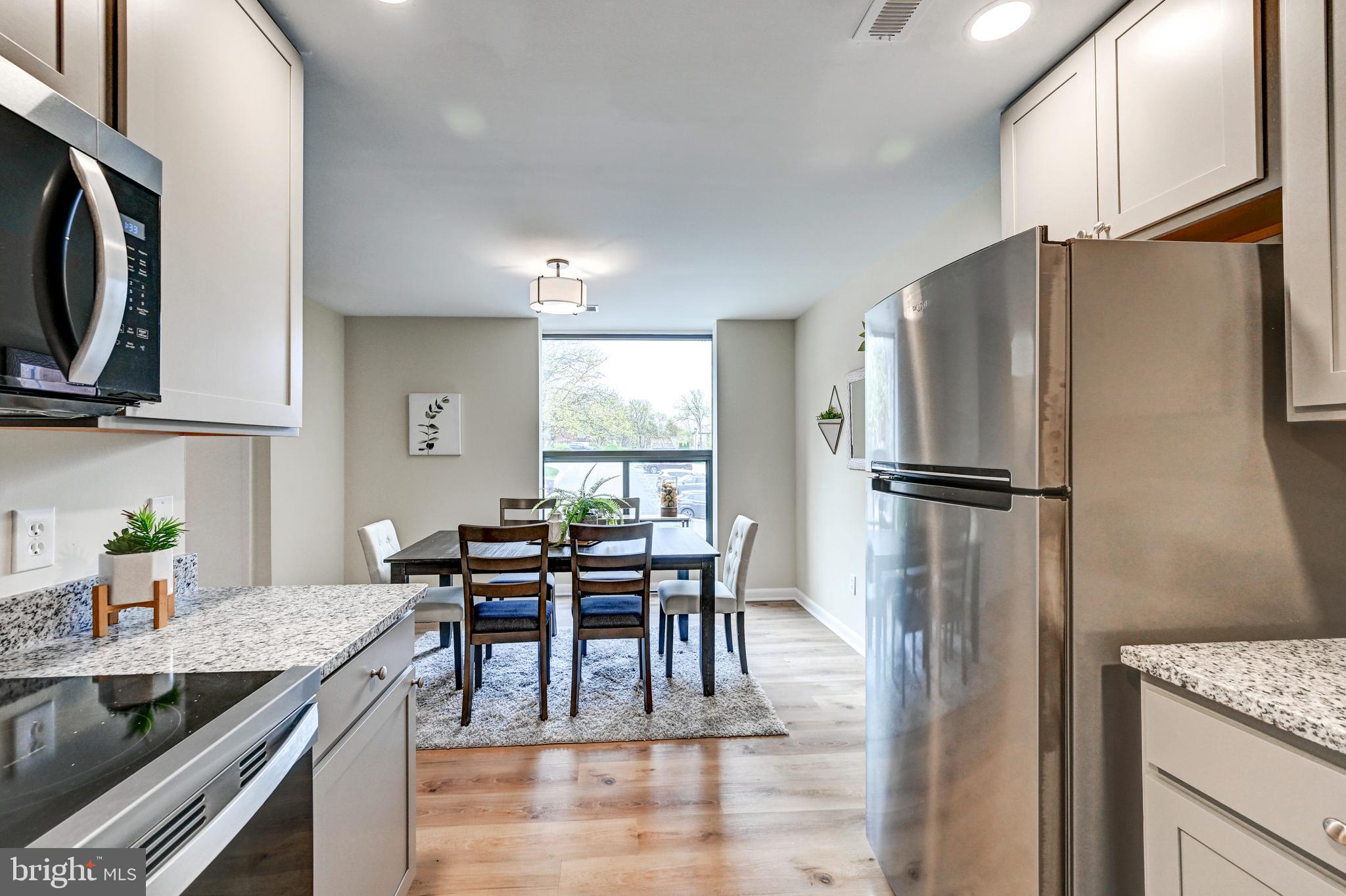 TOWN CENTER - Residential