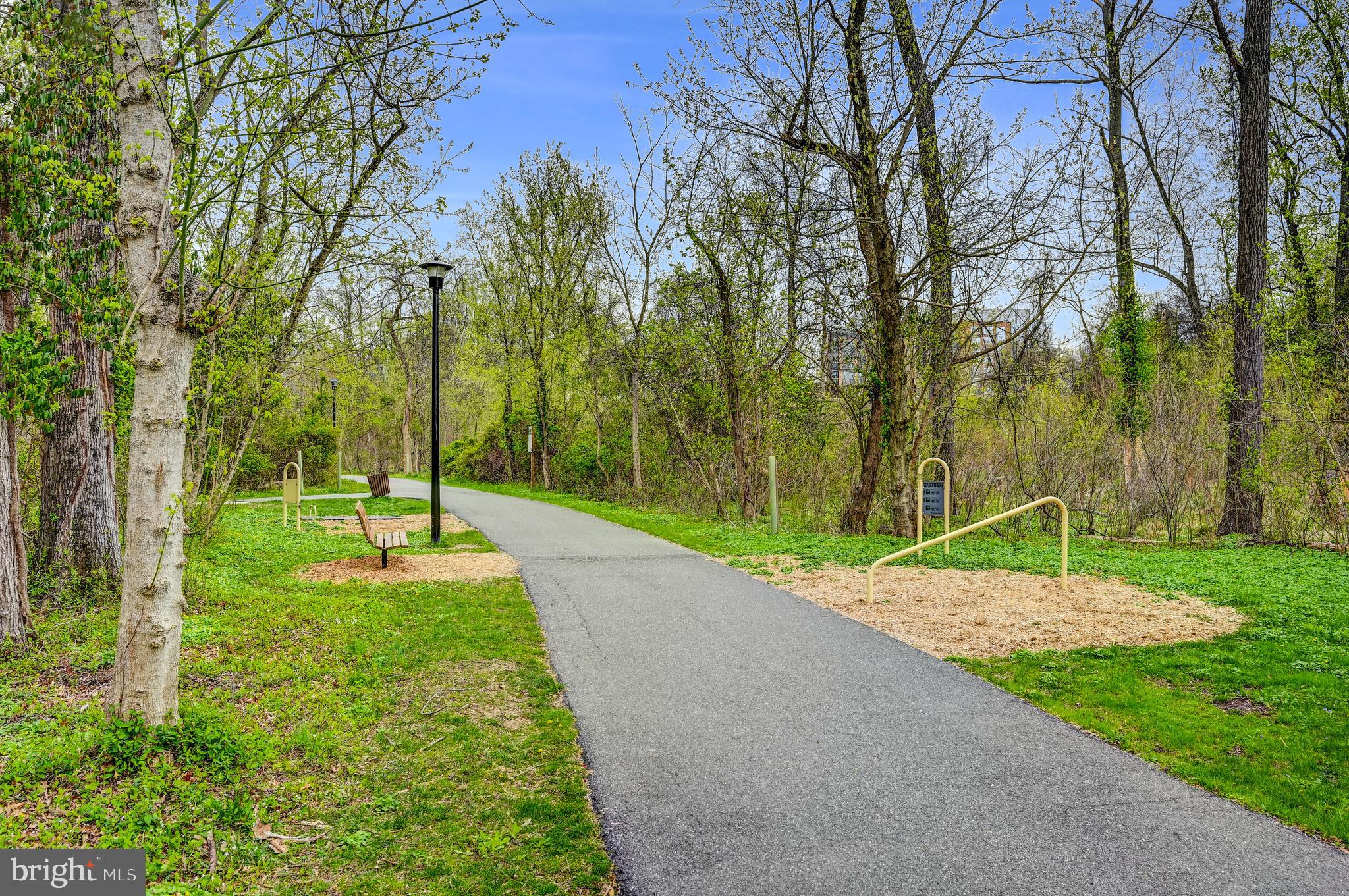 TOWN CENTER - Residential