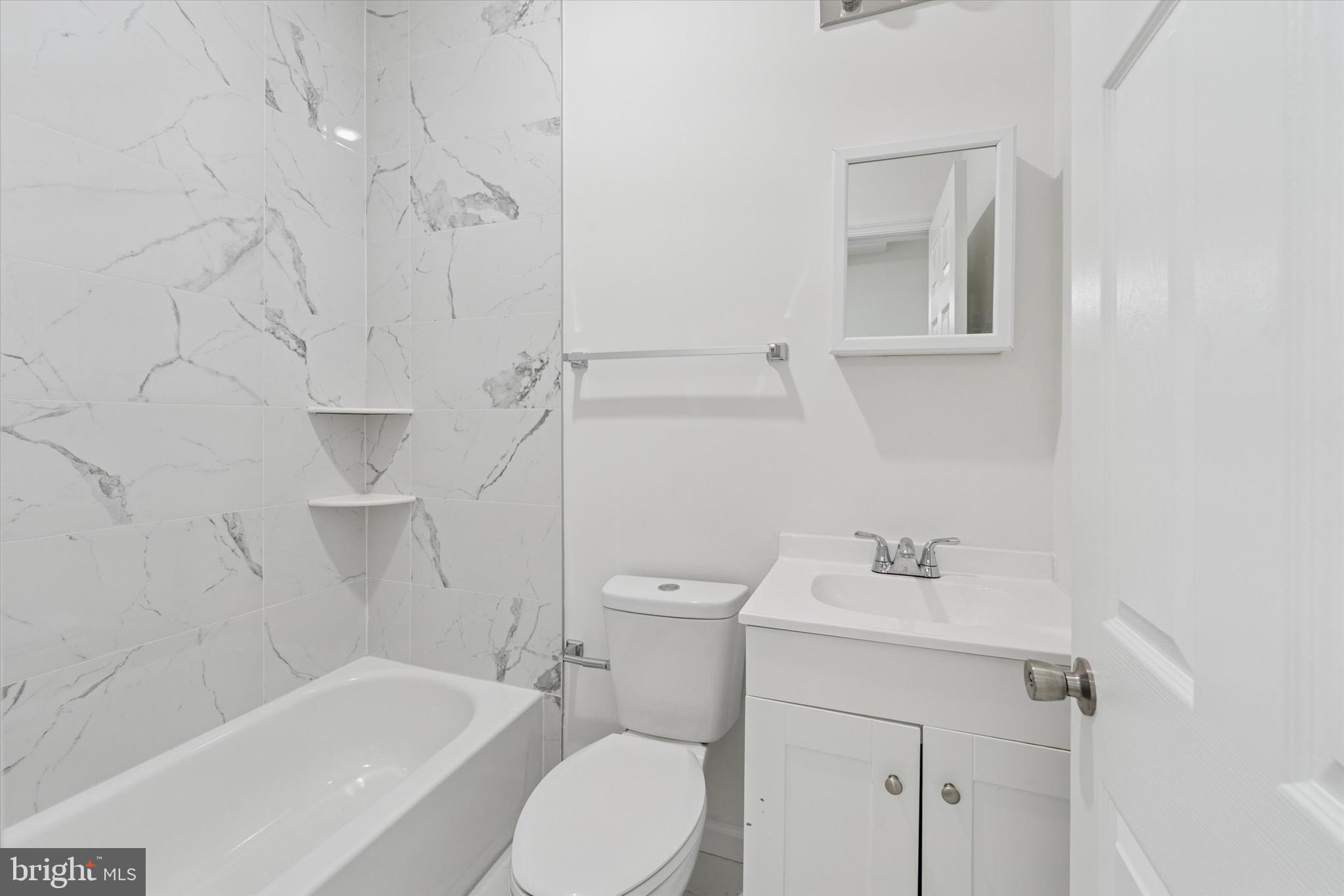 NORTH CENTRAL - Residential Lease