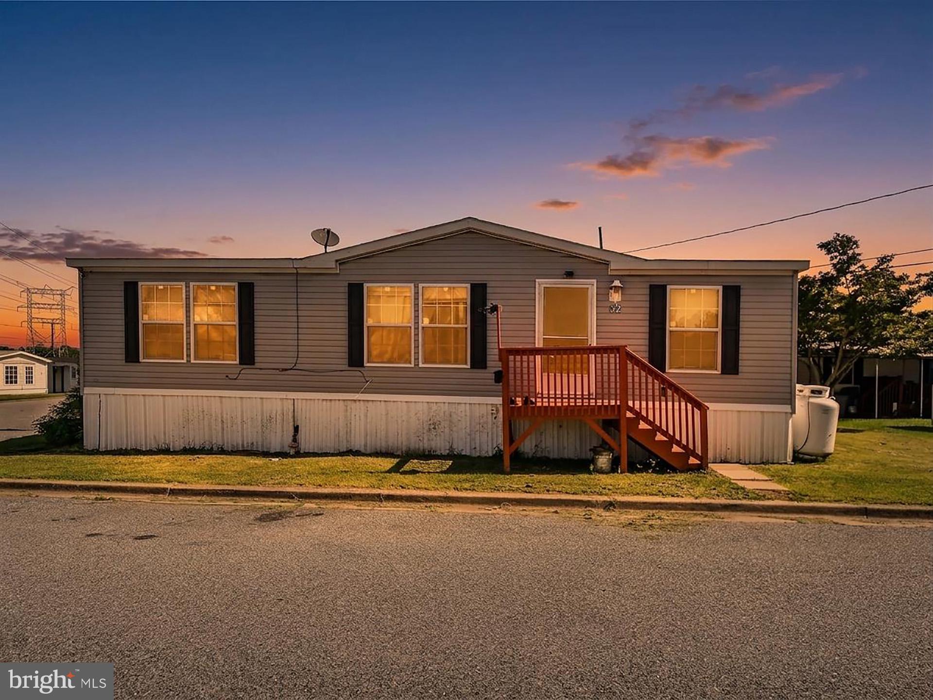 52 VISTA MOBILE DRIVE