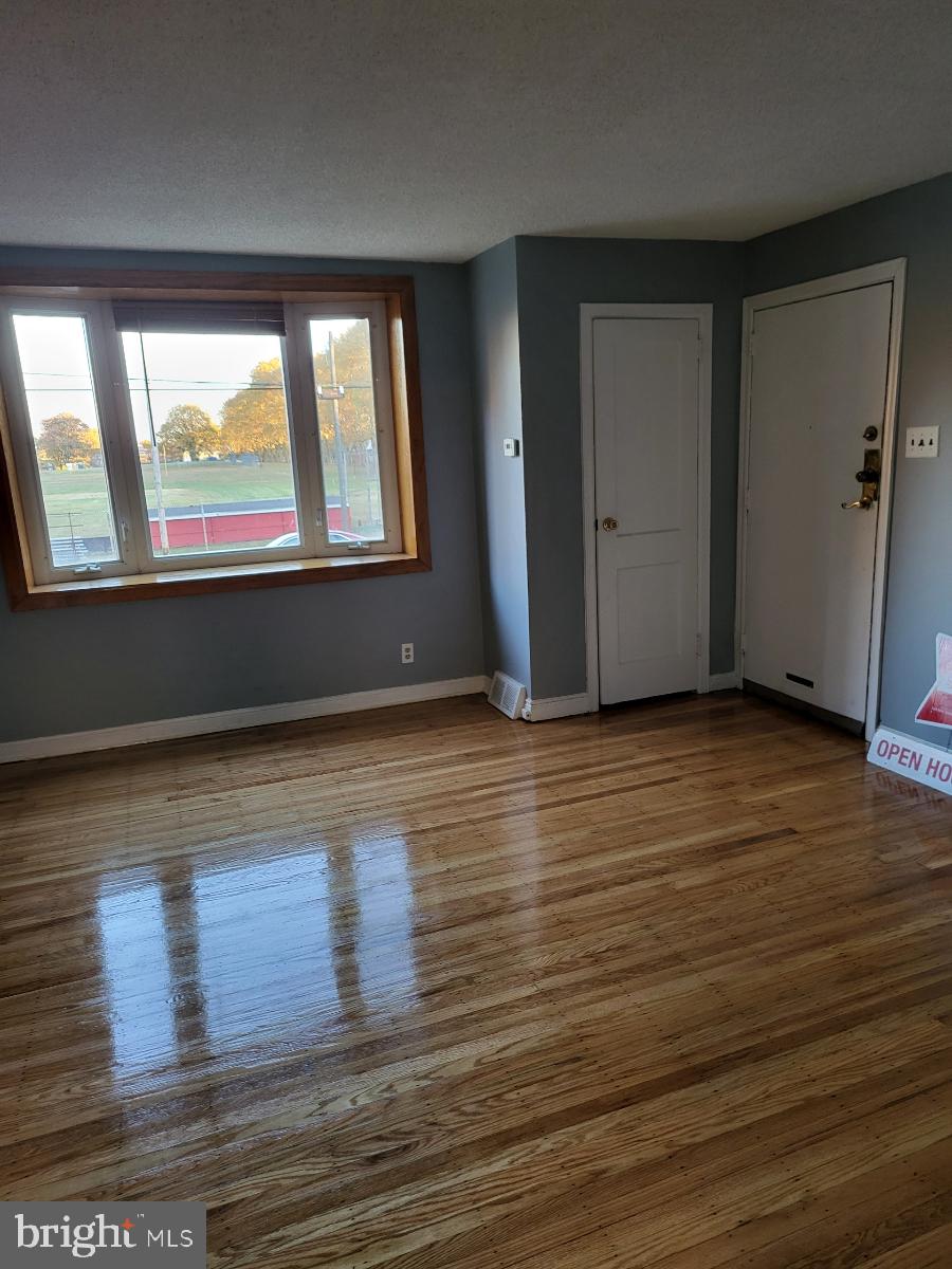 CEDARBROOK - Residential