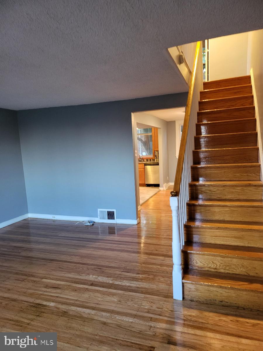 CEDARBROOK - Residential