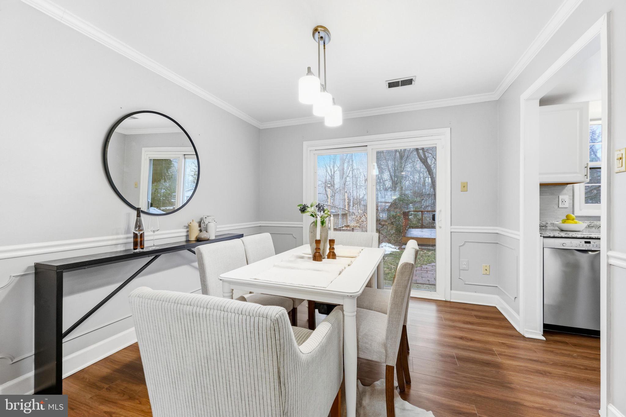 MAPLE RIDGE - Residential