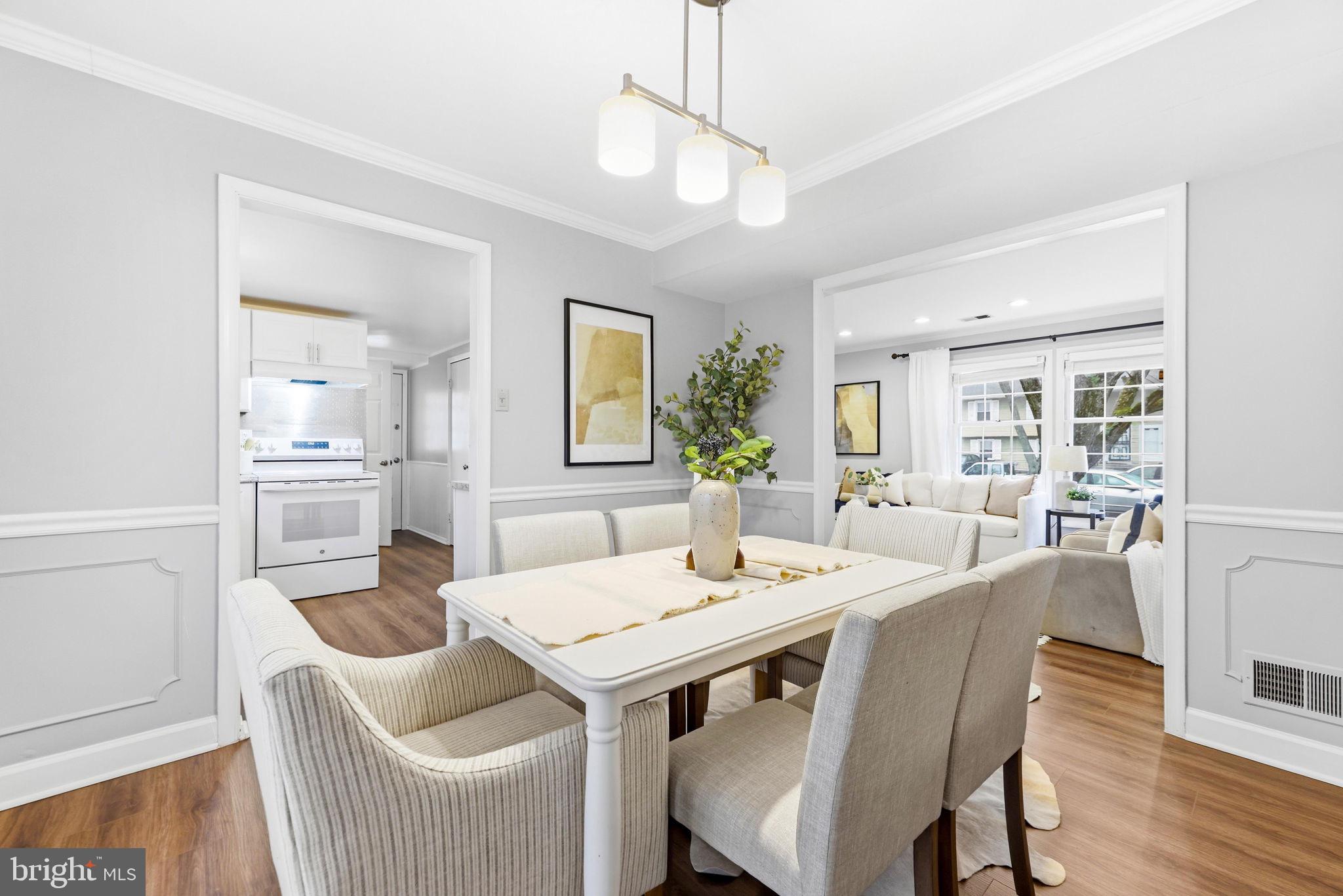 MAPLE RIDGE - Residential