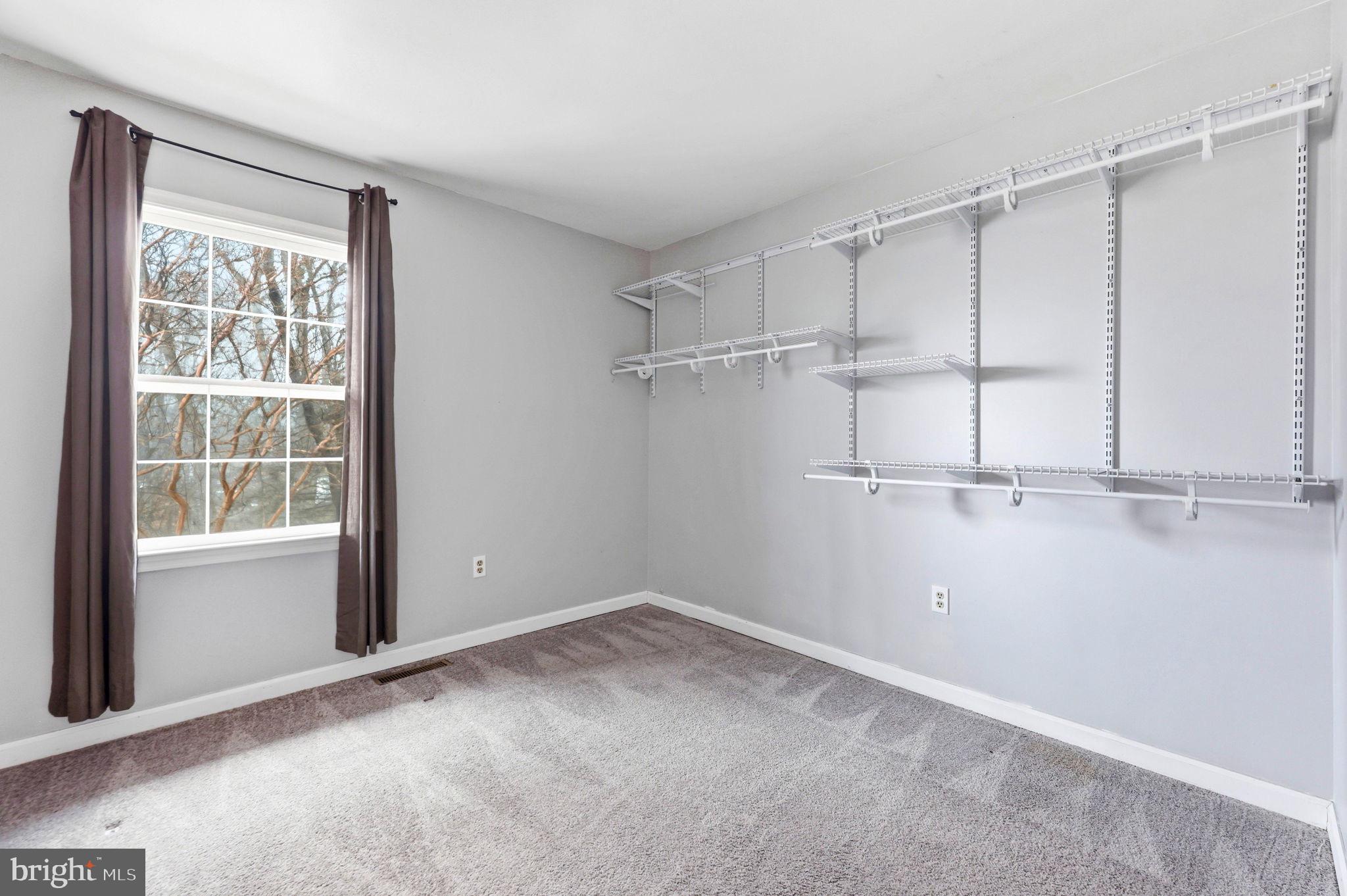 MAPLE RIDGE - Residential