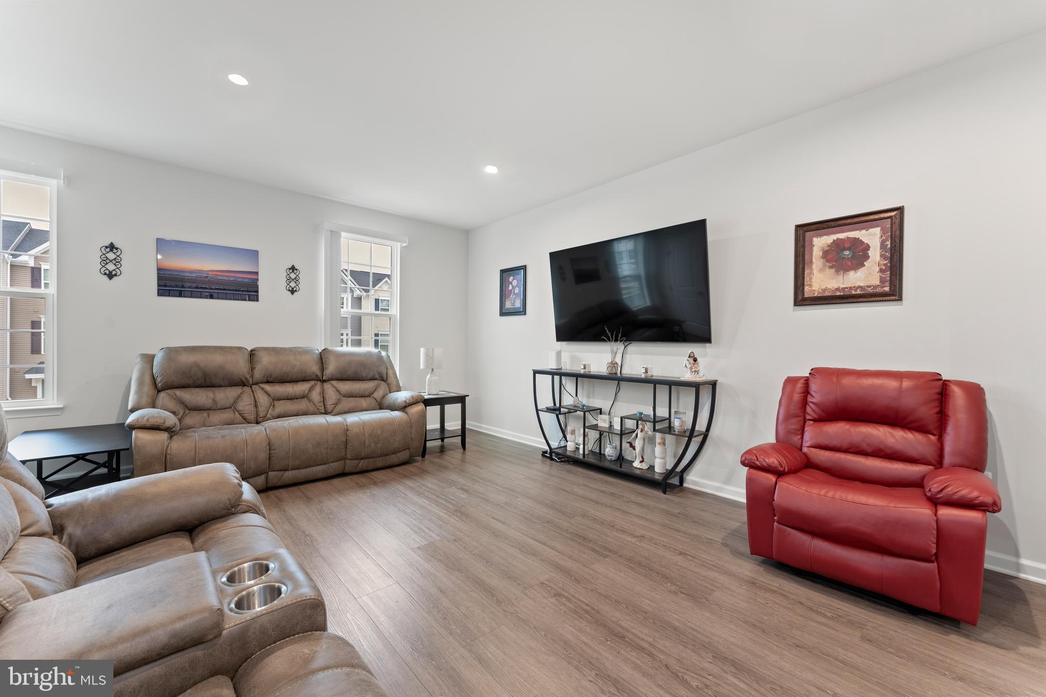 COURTHOUSE COMMONS - Residential