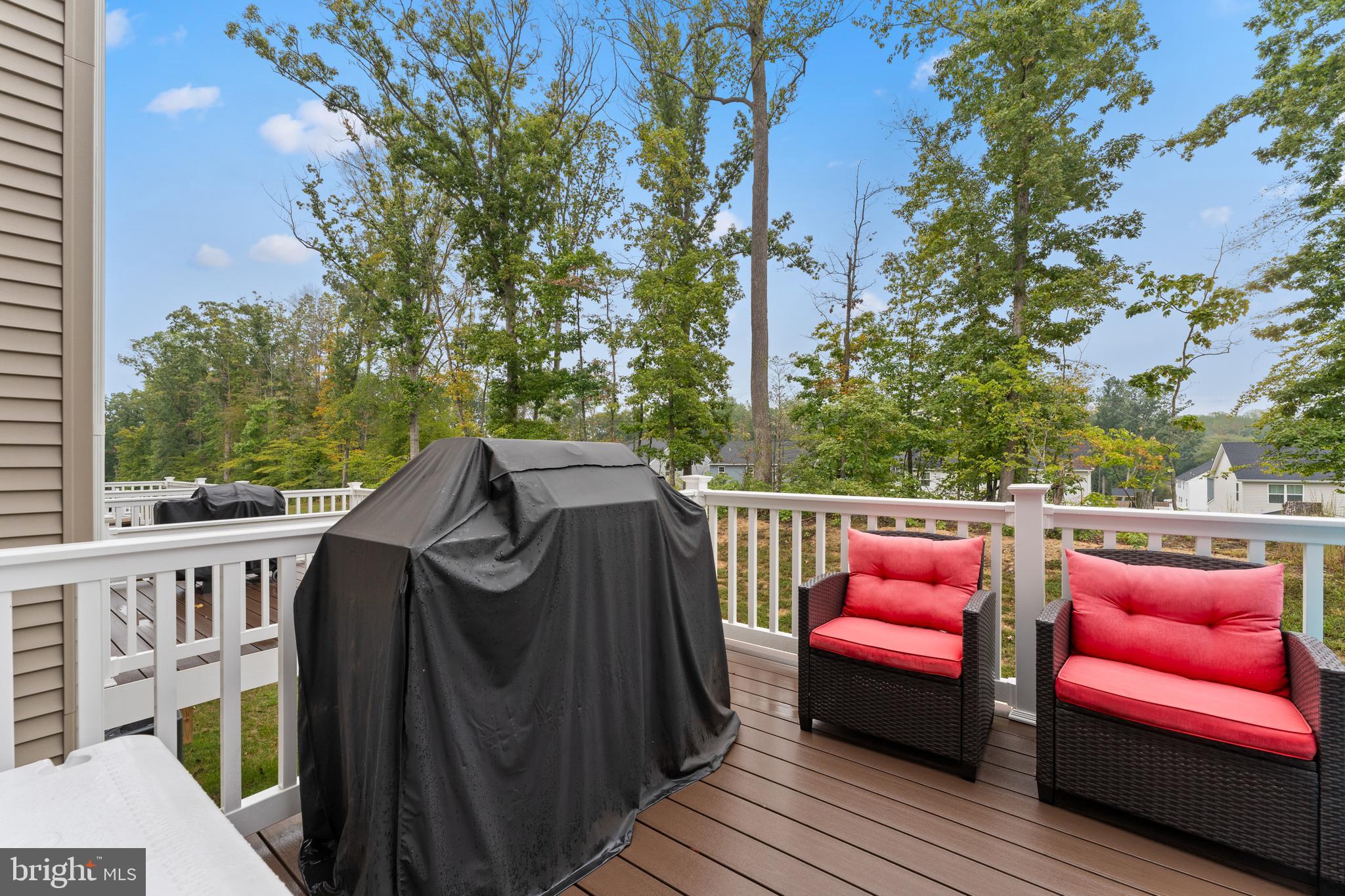 COURTHOUSE COMMONS - Residential