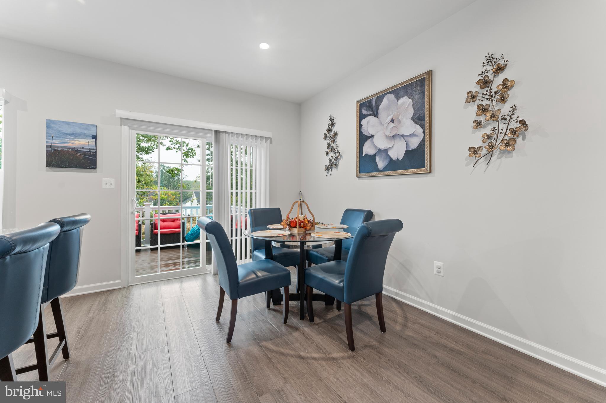 COURTHOUSE COMMONS - Residential