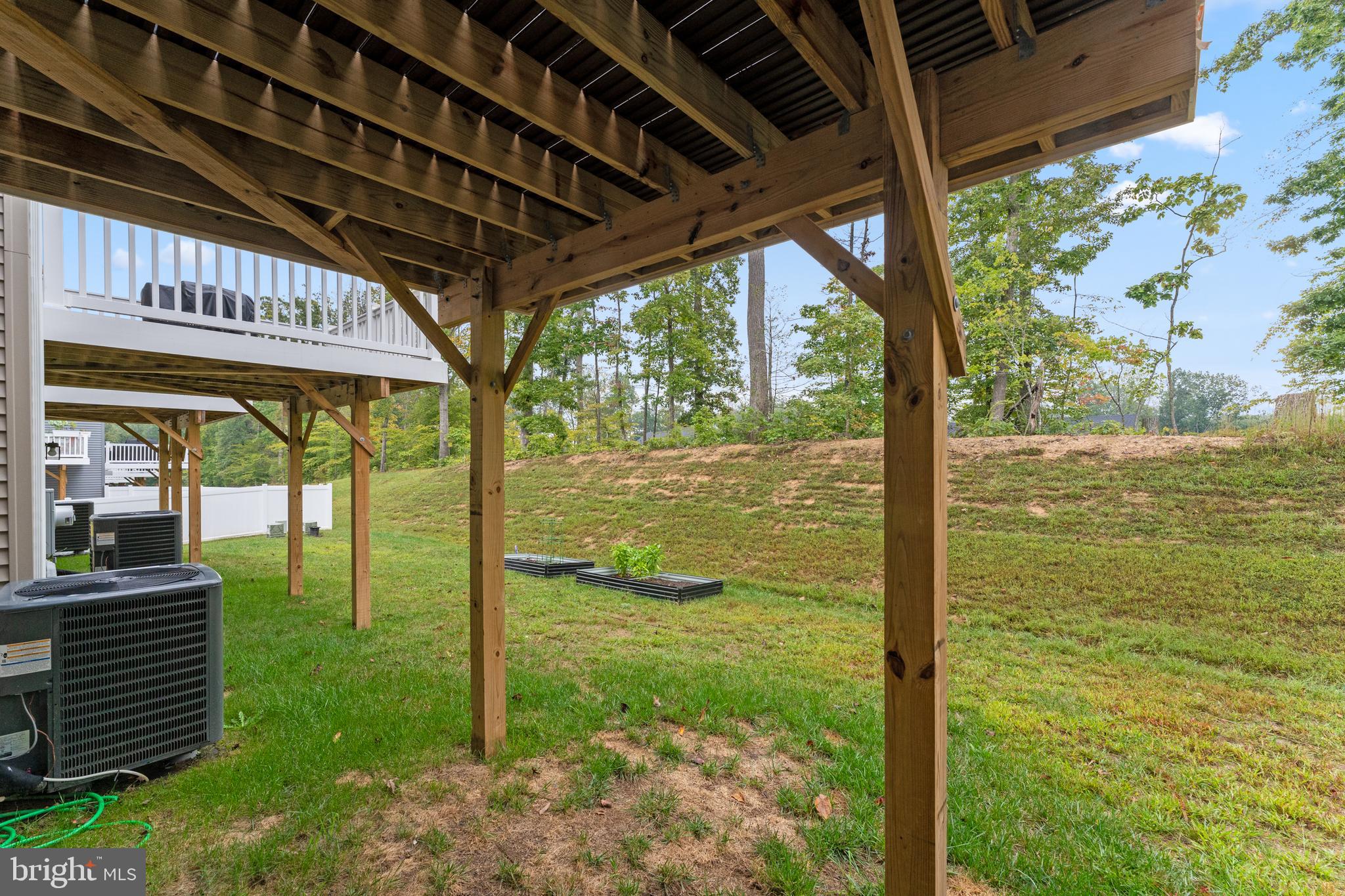 COURTHOUSE COMMONS - Residential