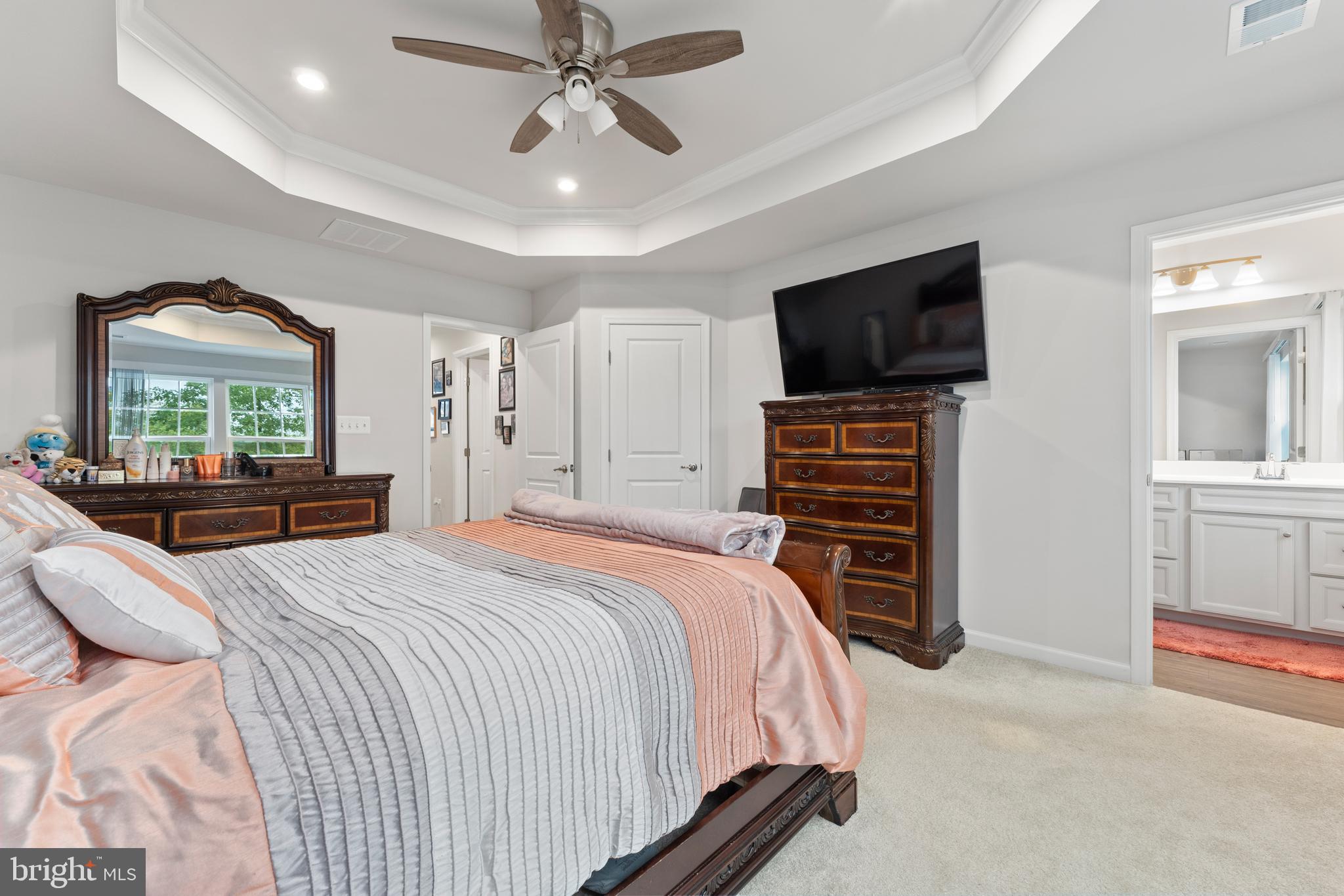 COURTHOUSE COMMONS - Residential