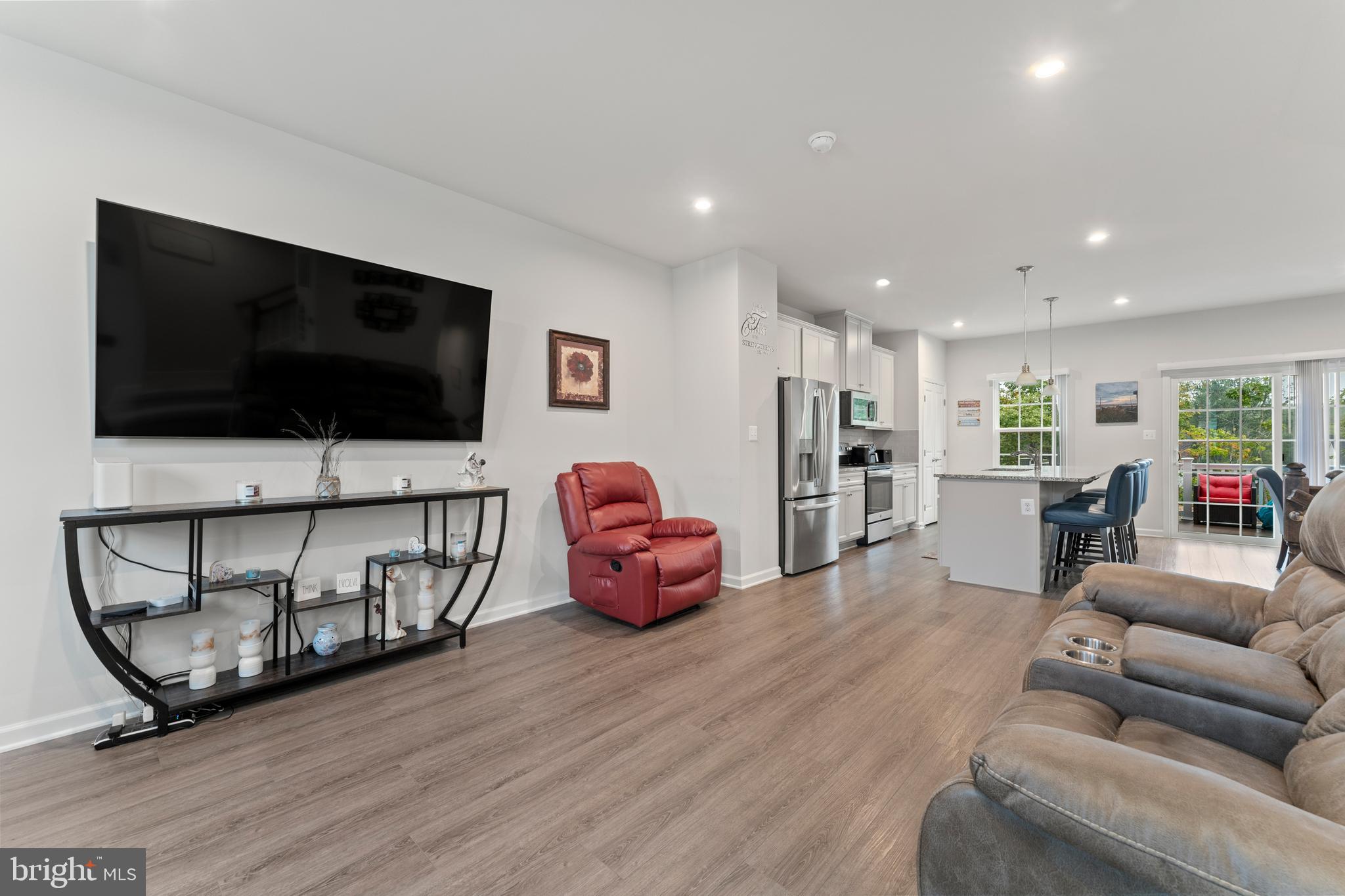 COURTHOUSE COMMONS - Residential