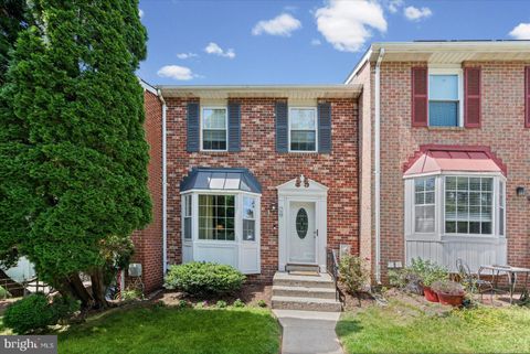 Photo of 70 Stone Park Place, BALTIMORE, MD 21236 (MLS # MDBC2164260)