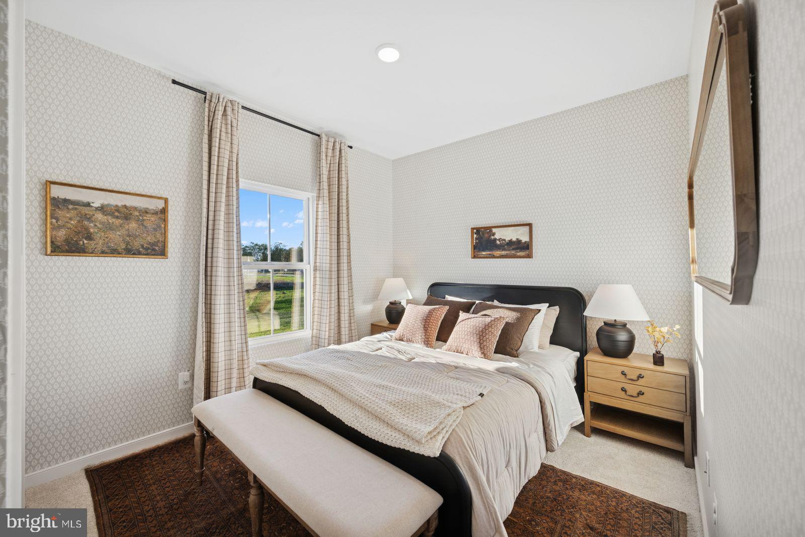 HUNTWELL WEST - Residential