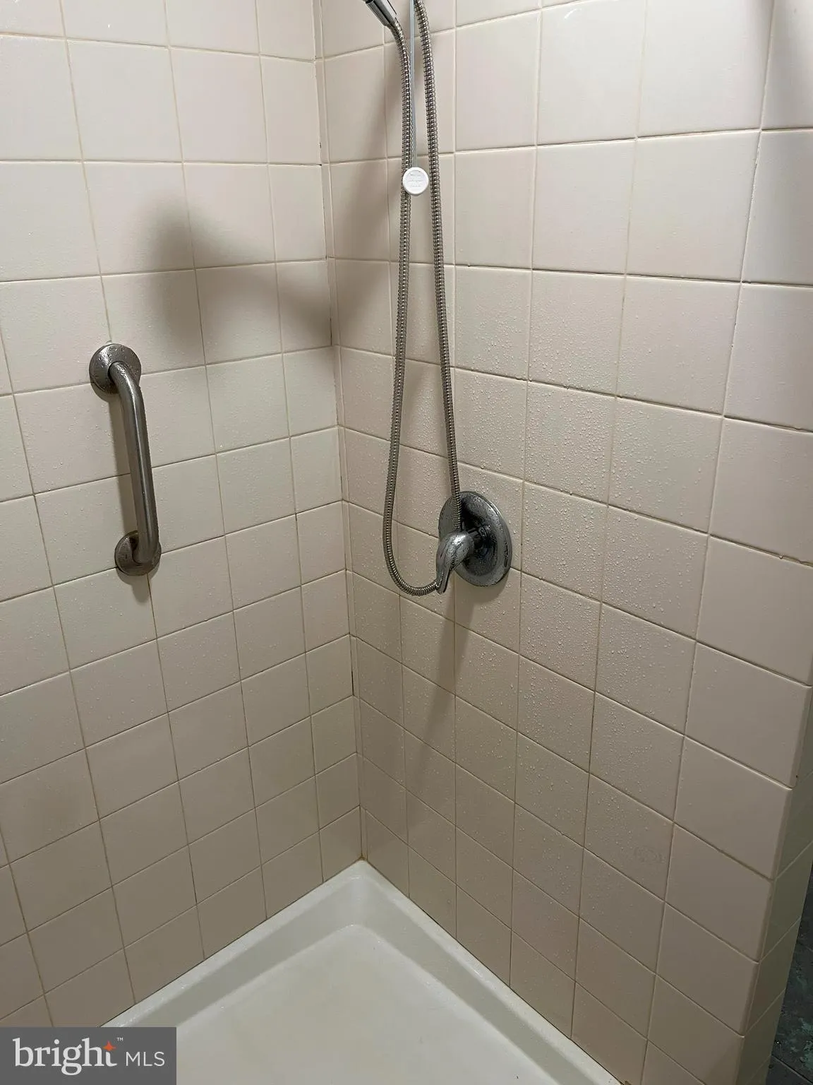 Burlington, New Jersey 08016, United States, 4 Bedrooms Bedrooms, ,3 BathroomsBathrooms,Residential,Active,16522