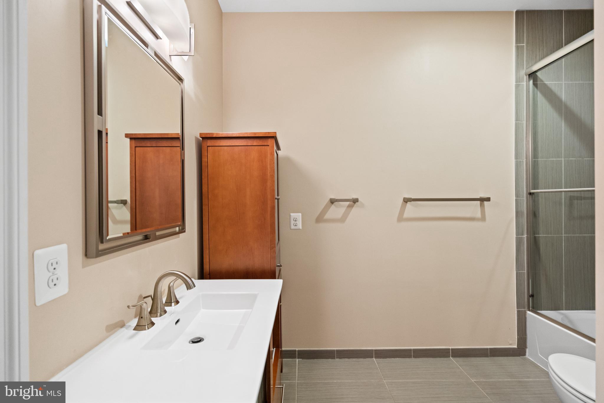 CHESTNUT LODGE - Residential