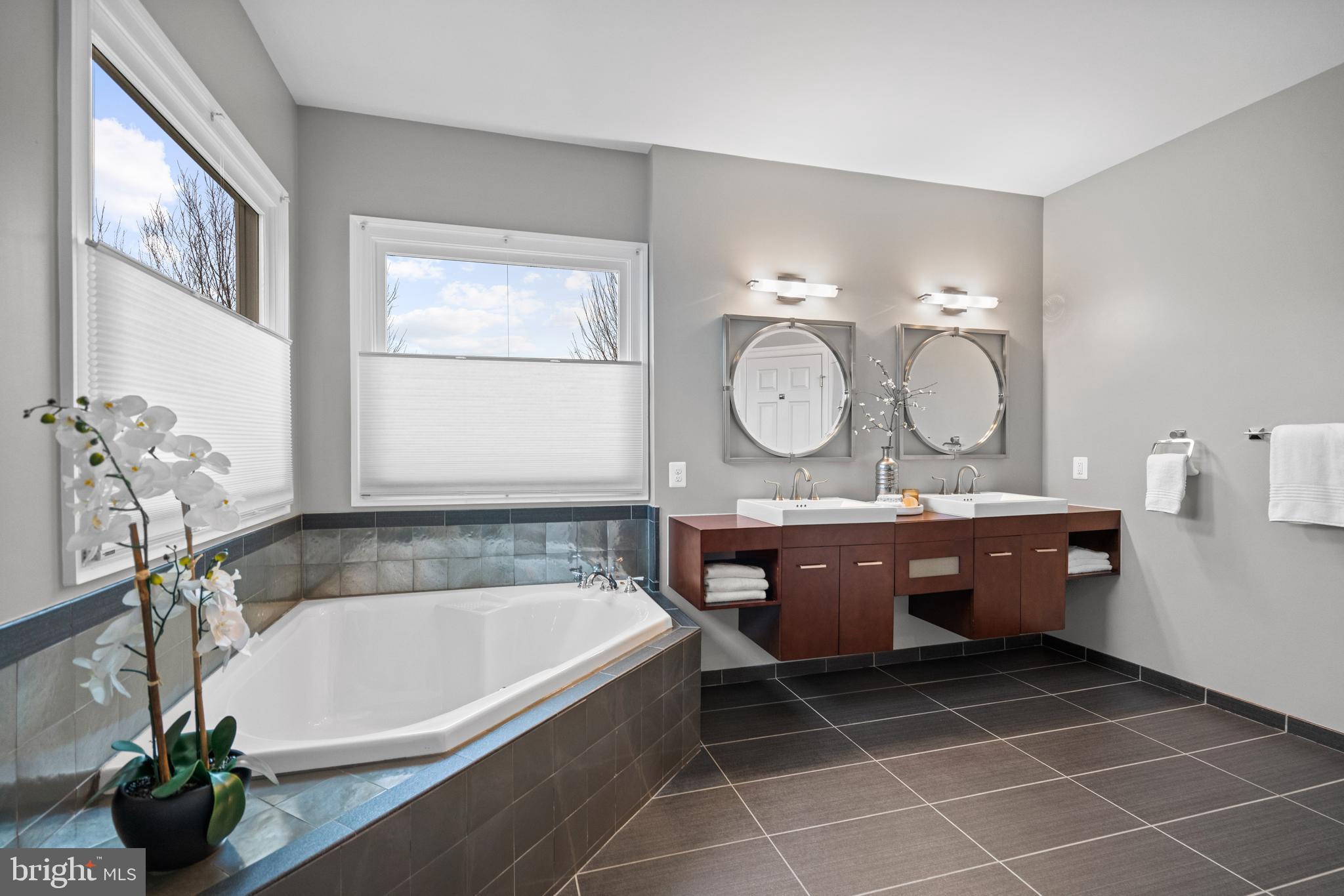 CHESTNUT LODGE - Residential