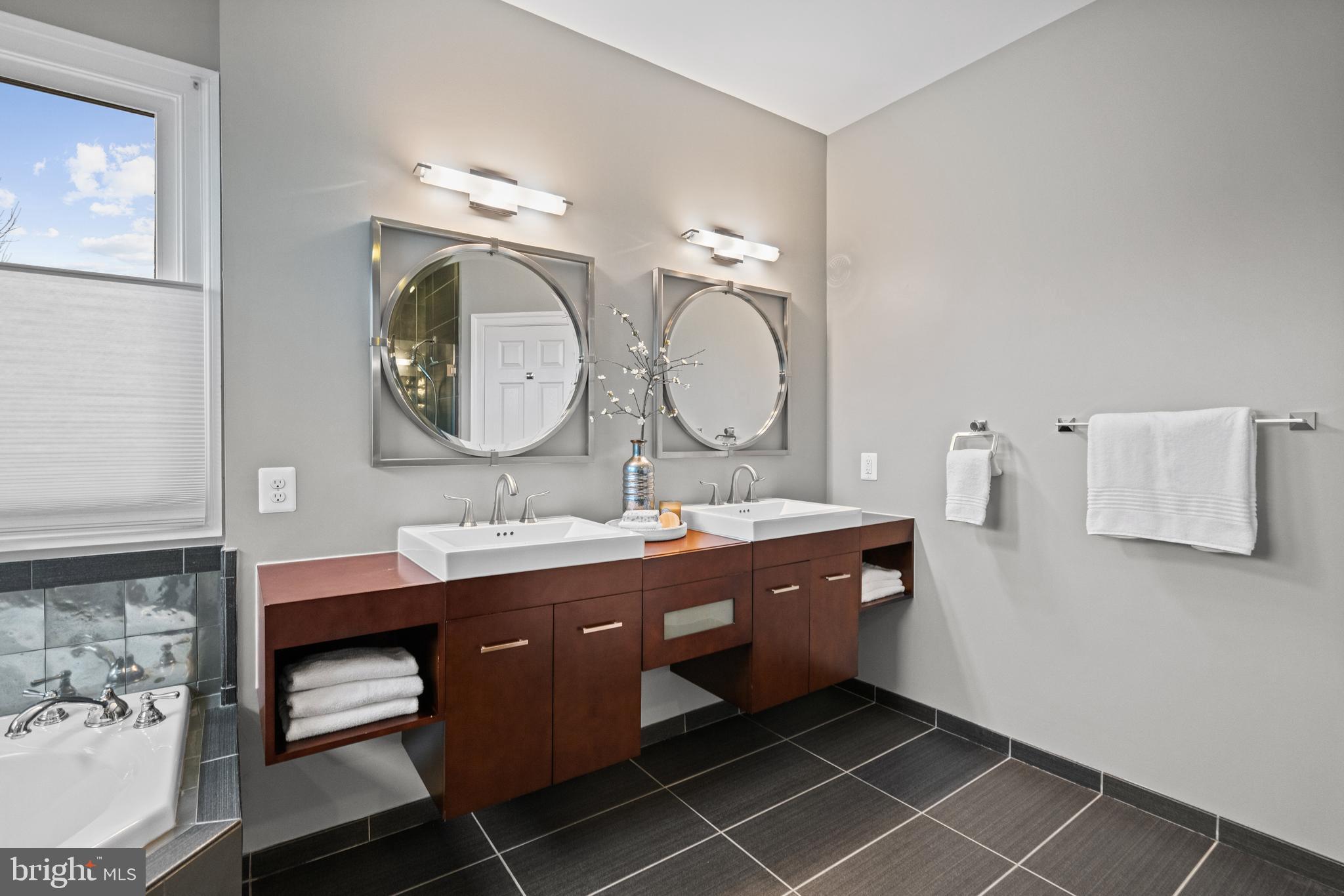 CHESTNUT LODGE - Residential