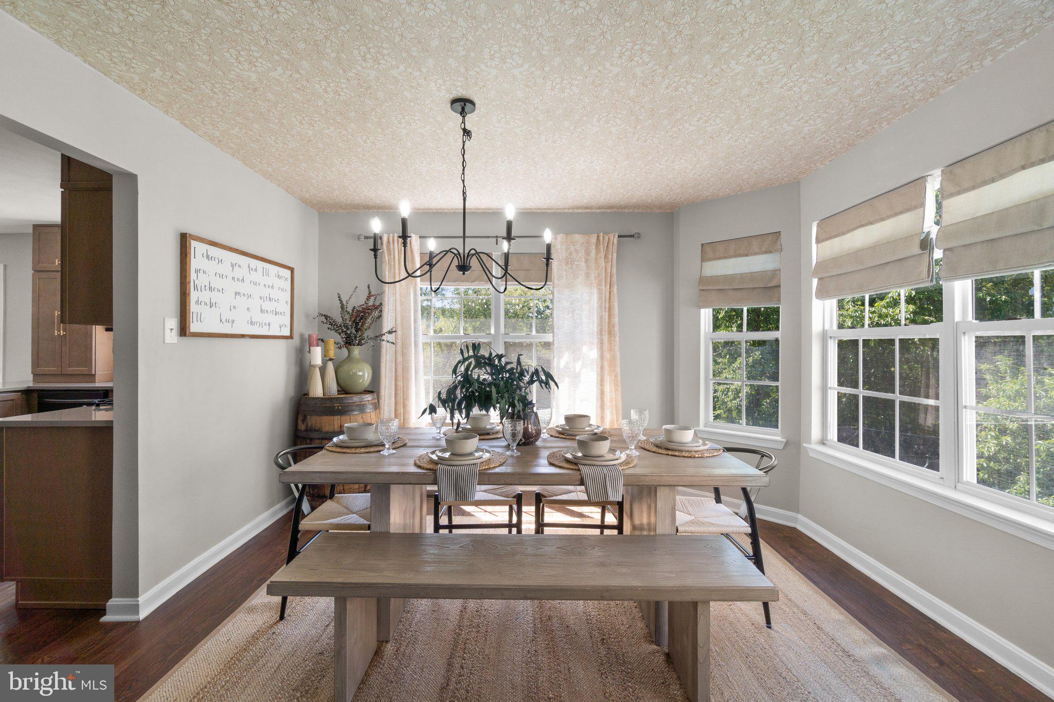 2700 OVERLOOK COURT