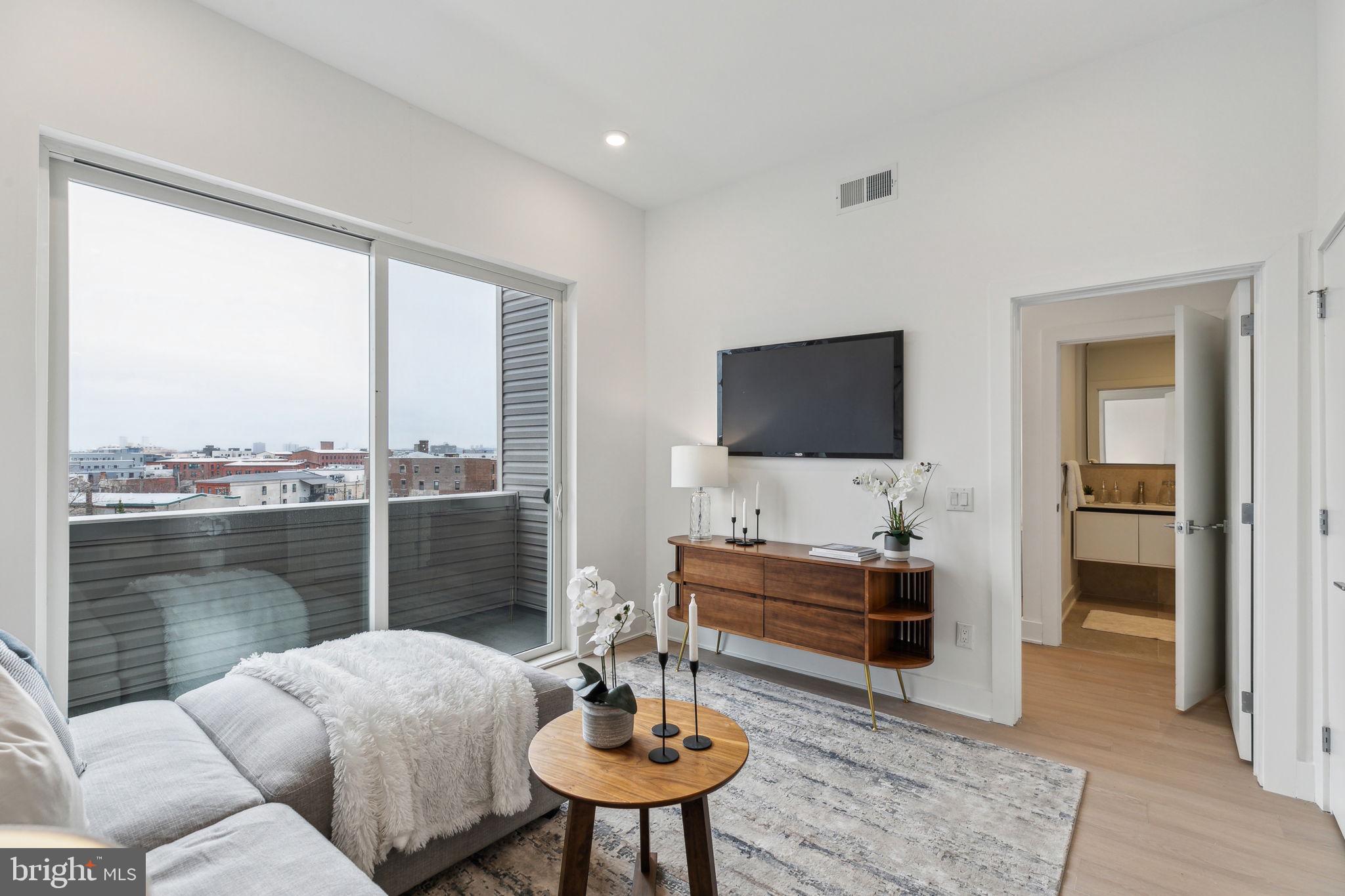 OLDE KENSINGTON - Residential Lease