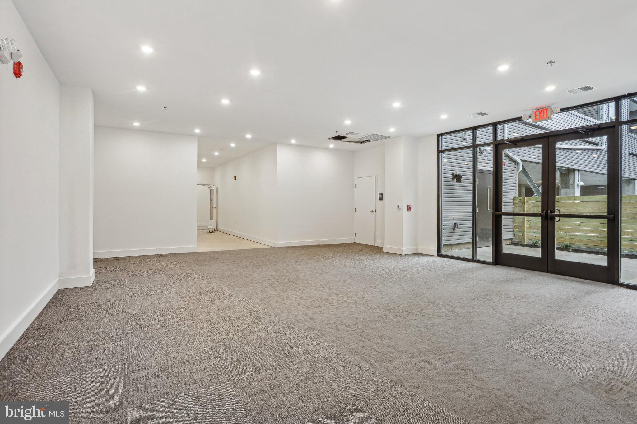 OLDE KENSINGTON - Residential Lease