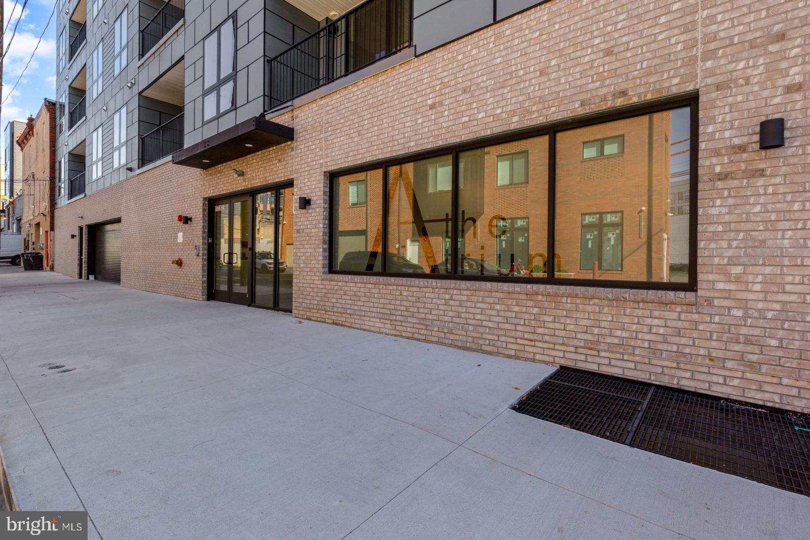 OLDE KENSINGTON - Residential Lease