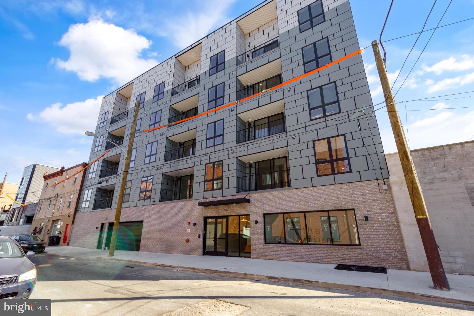 OLDE KENSINGTON - Residential Lease