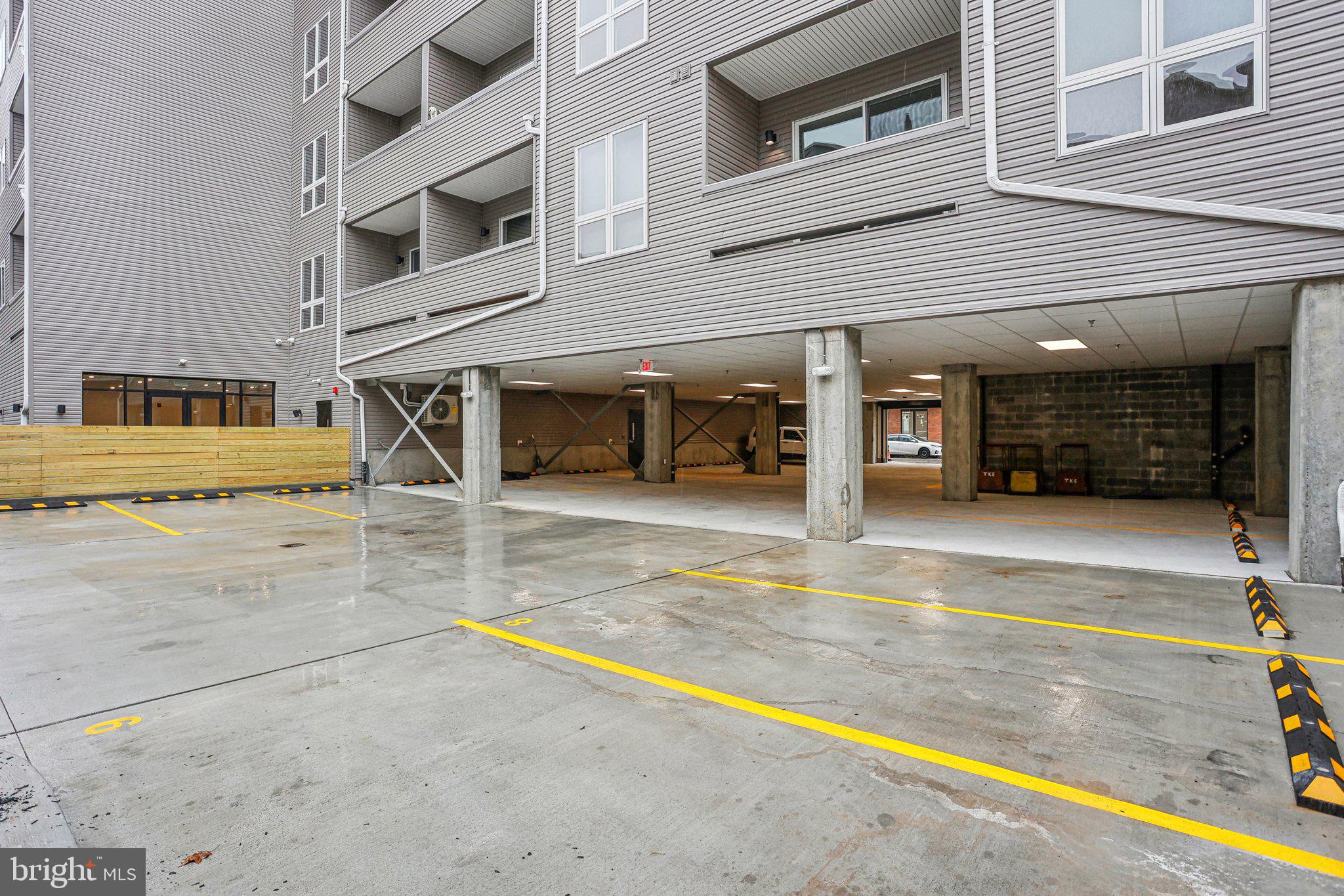 OLDE KENSINGTON - Residential Lease