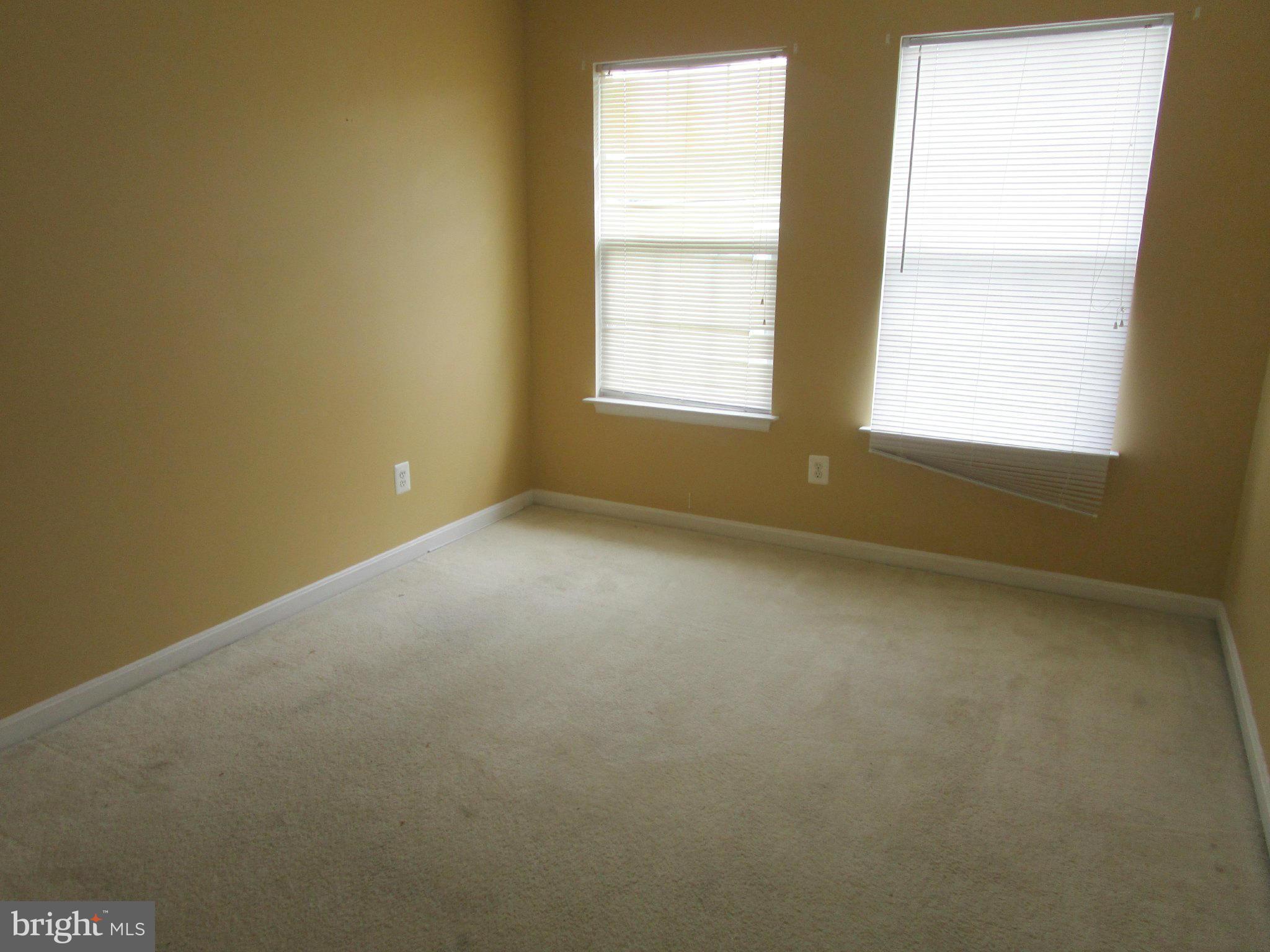 PARK RIDGE - Residential Lease