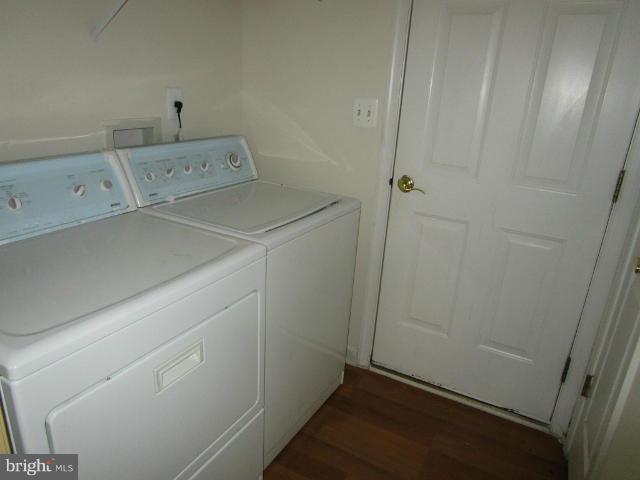 PARK RIDGE - Residential Lease