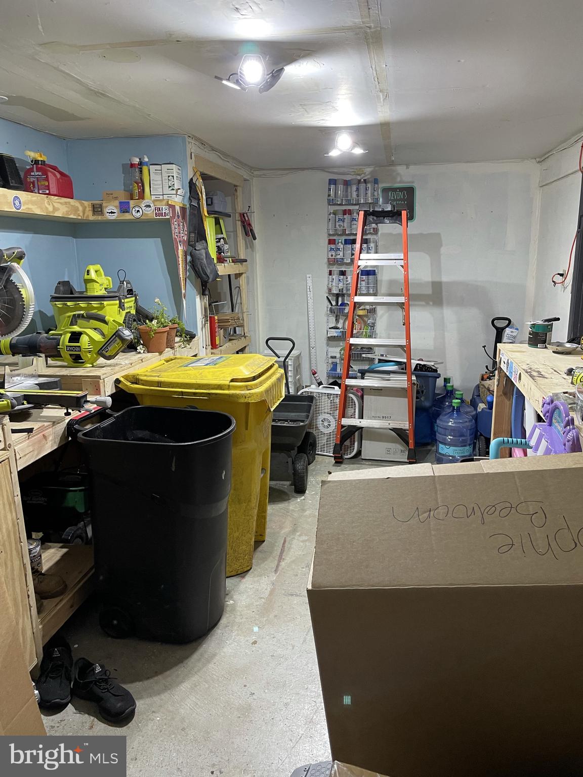 CAPE ST CLAIRE - Residential