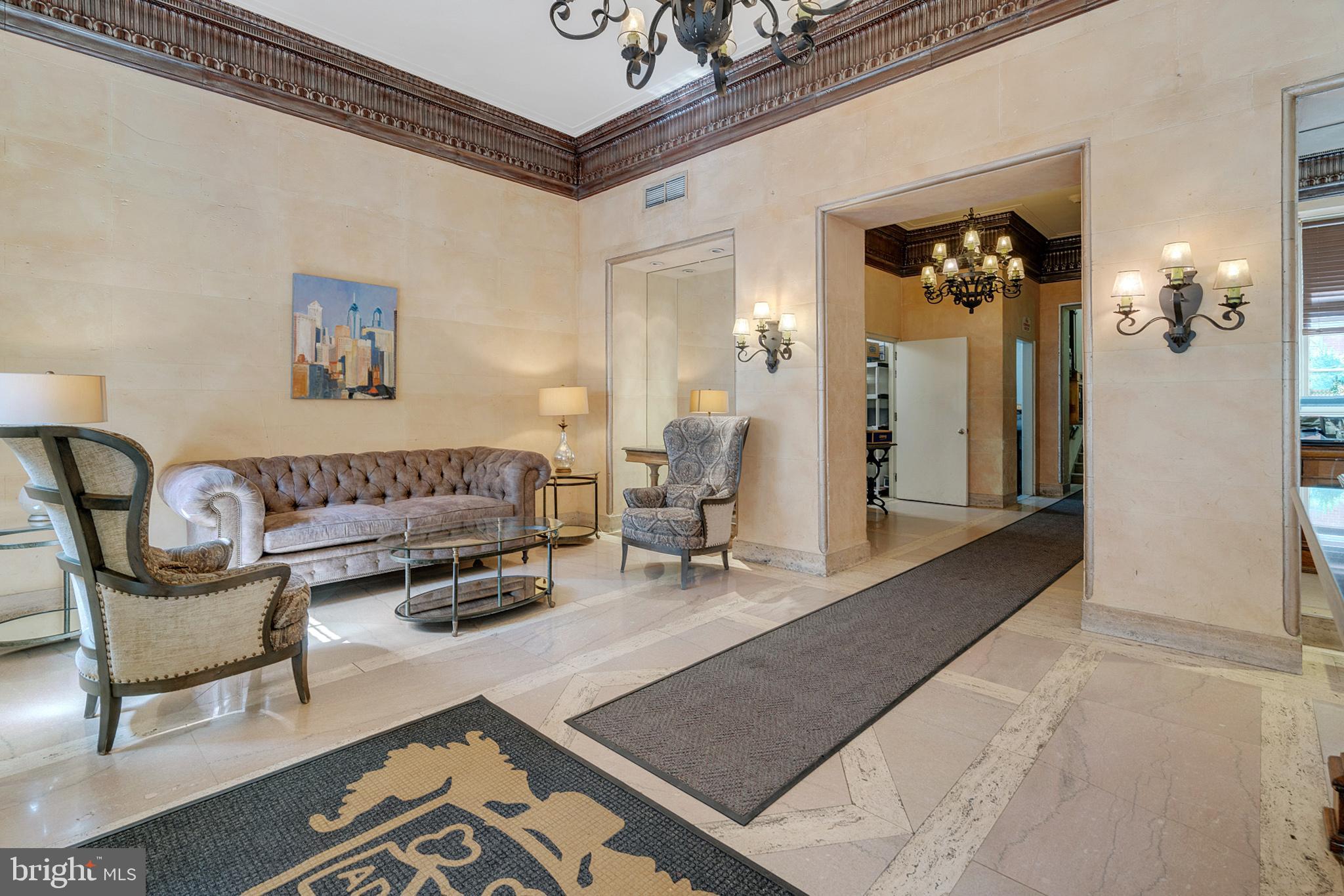 RITTENHOUSE SQUARE - Residential Lease