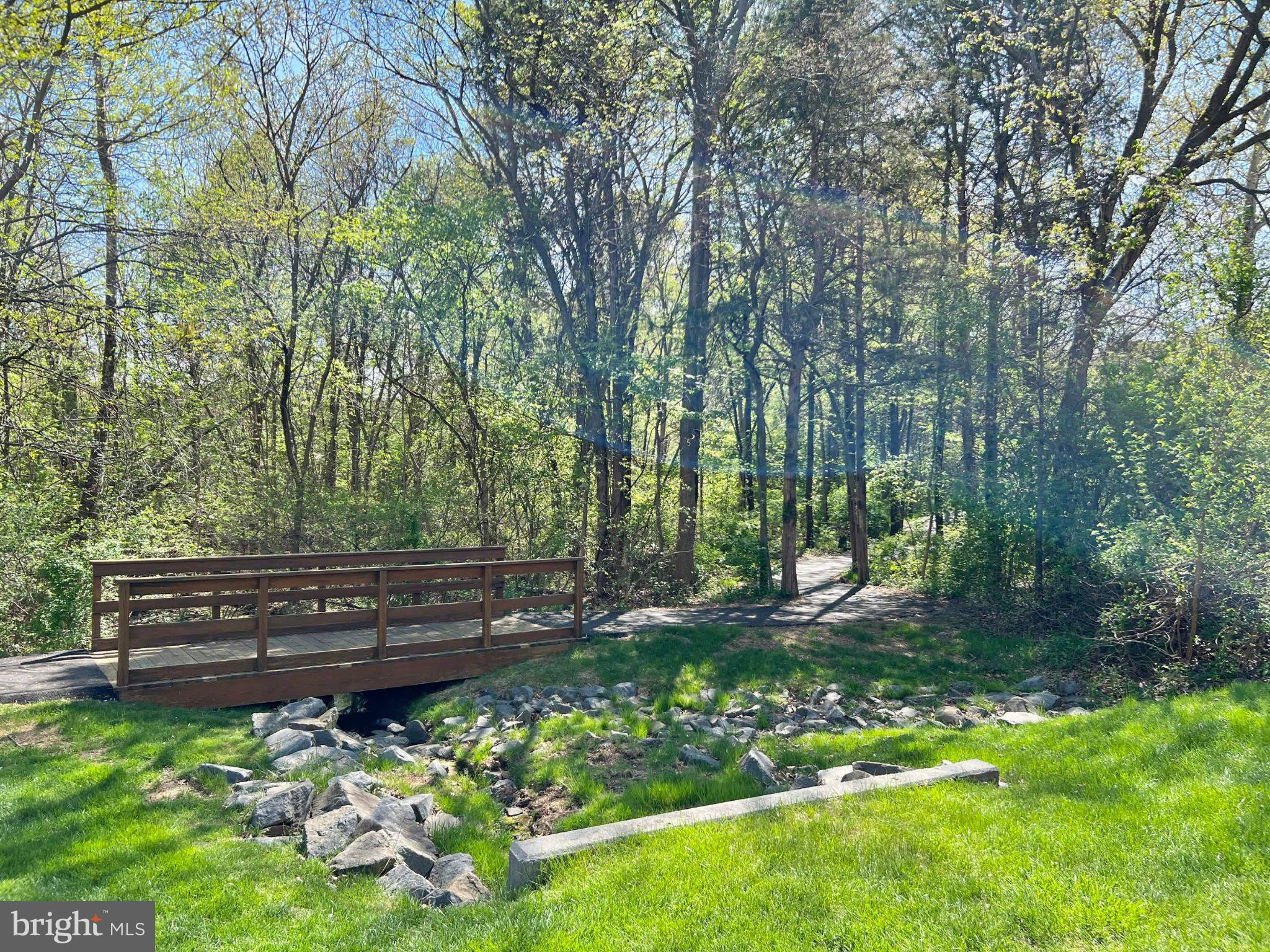 BROADLANDS SOUTH - Residential