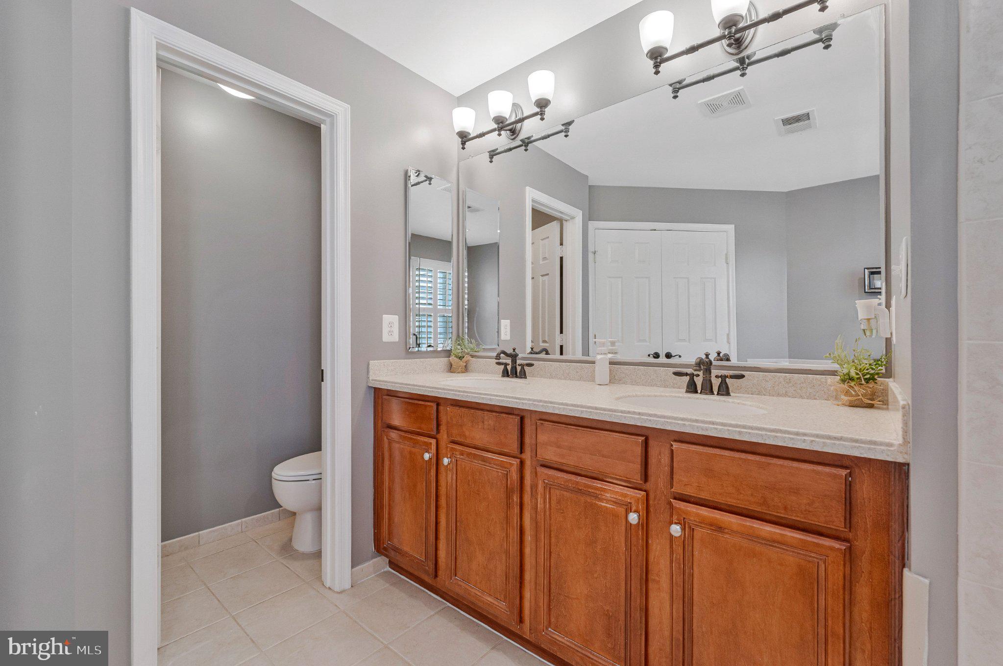 BROADLANDS SOUTH - Residential