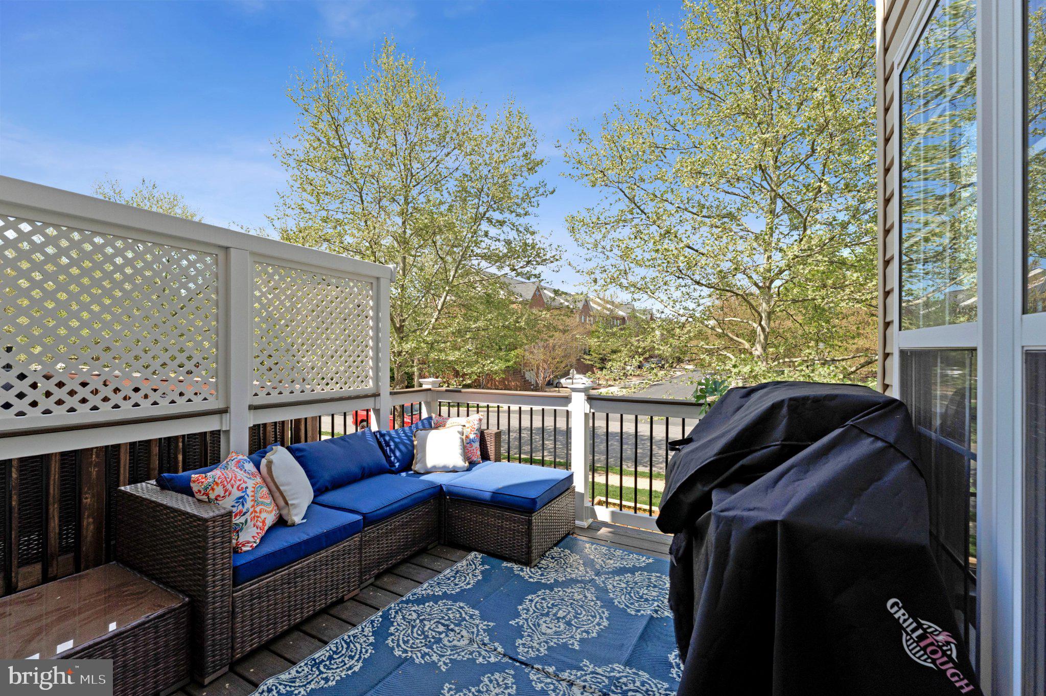 BROADLANDS SOUTH - Residential