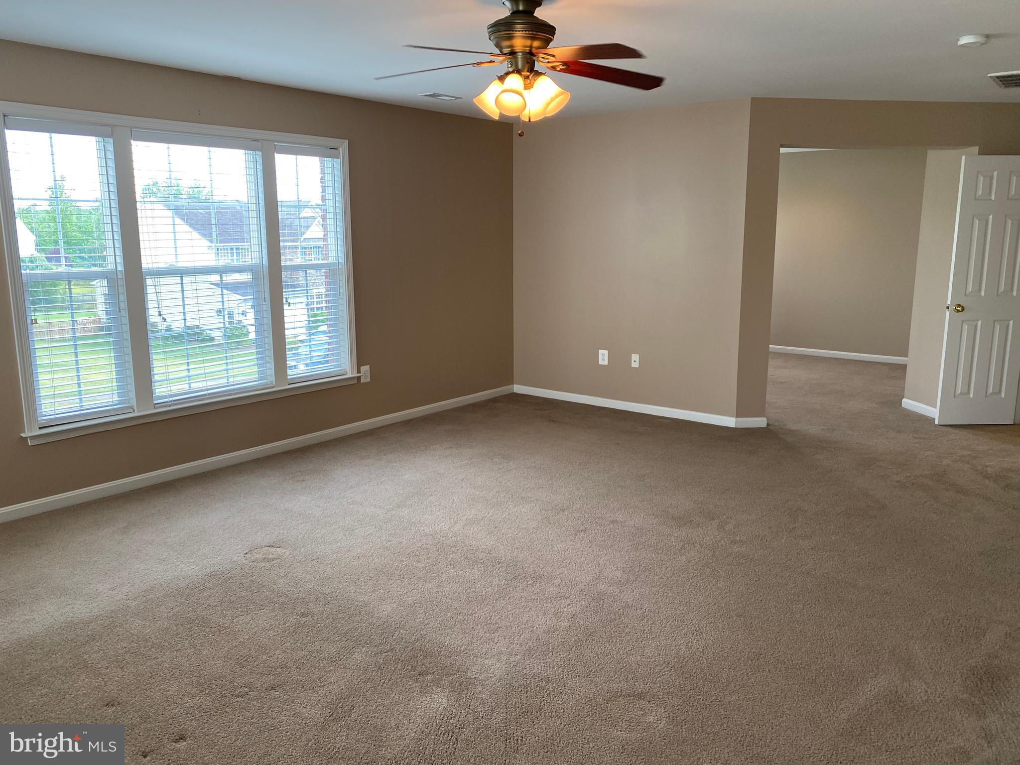 LEELAND STATION - Residential Lease