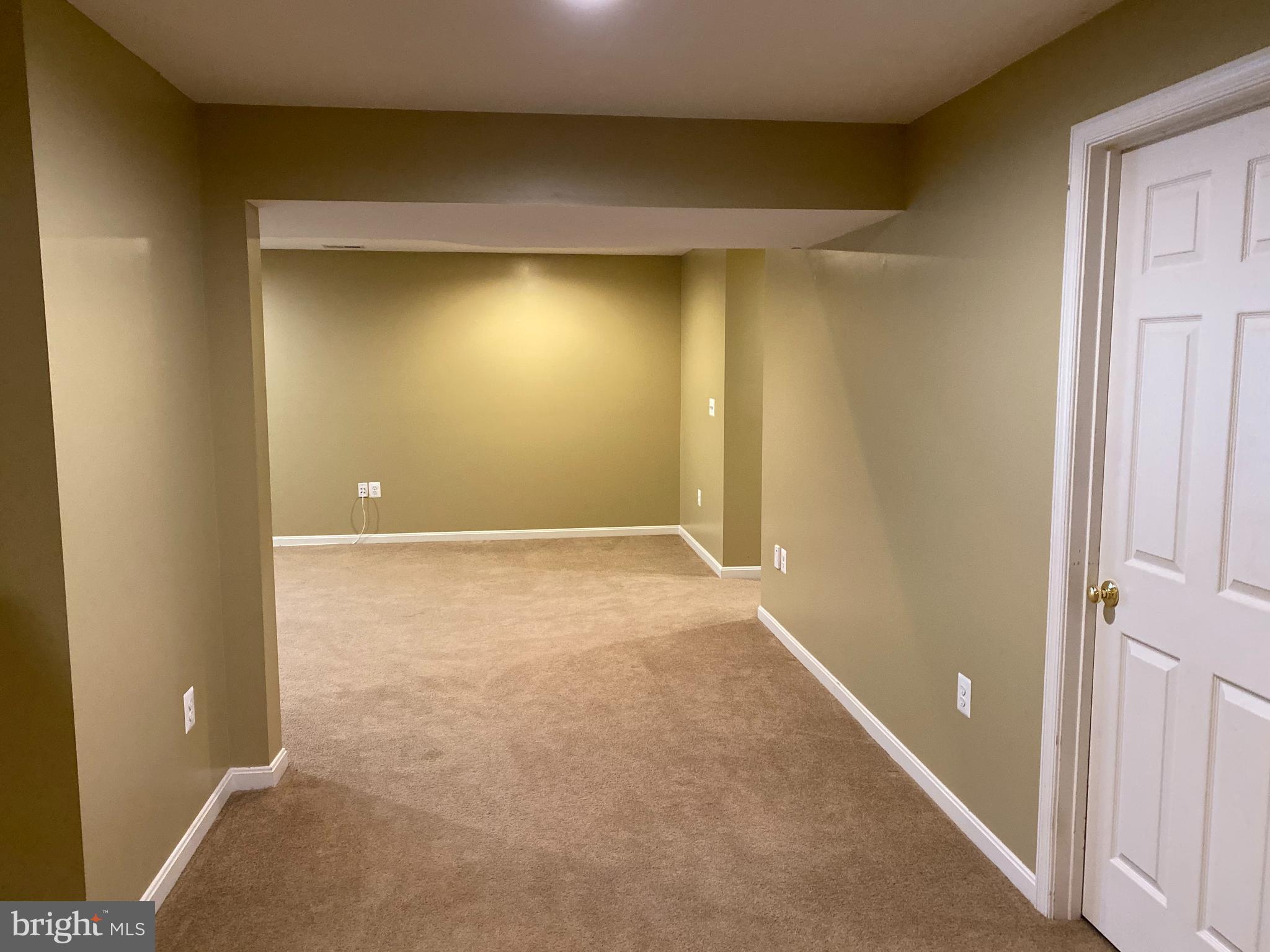 LEELAND STATION - Residential Lease