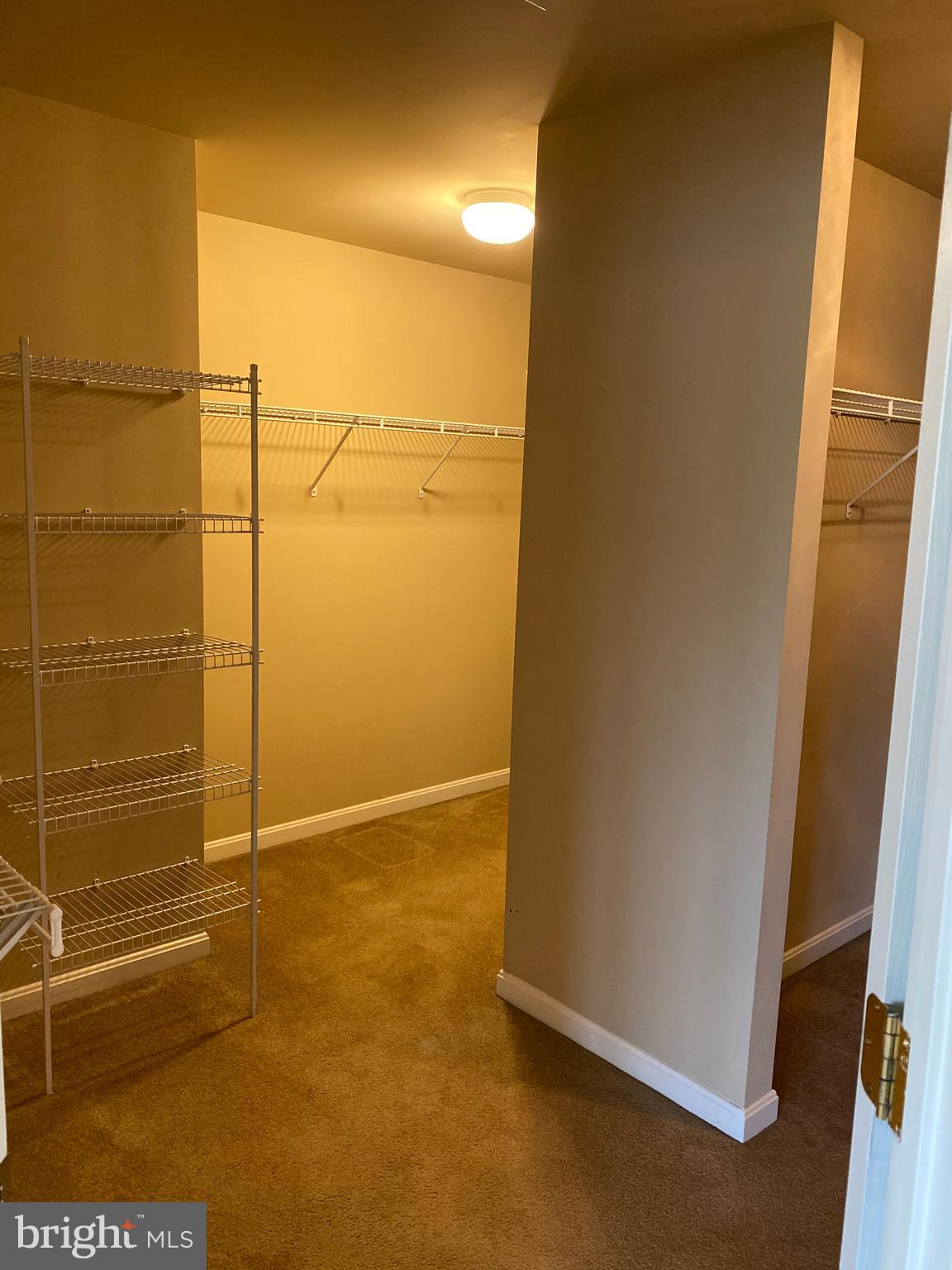 LEELAND STATION - Residential Lease