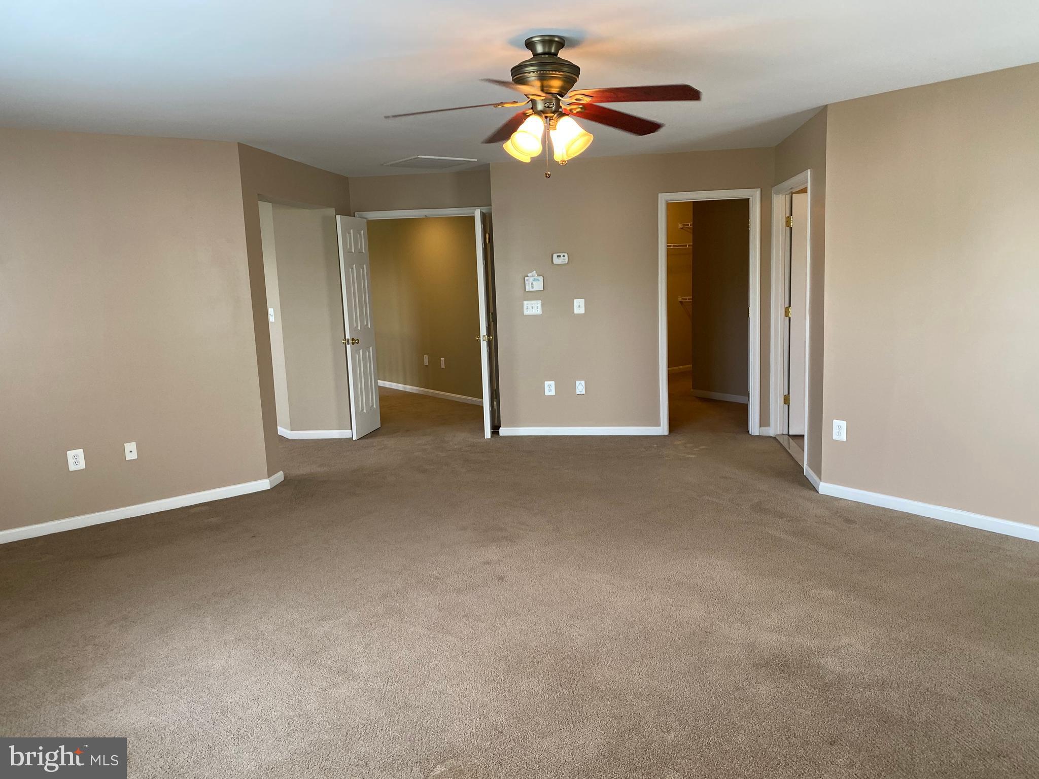 LEELAND STATION - Residential Lease