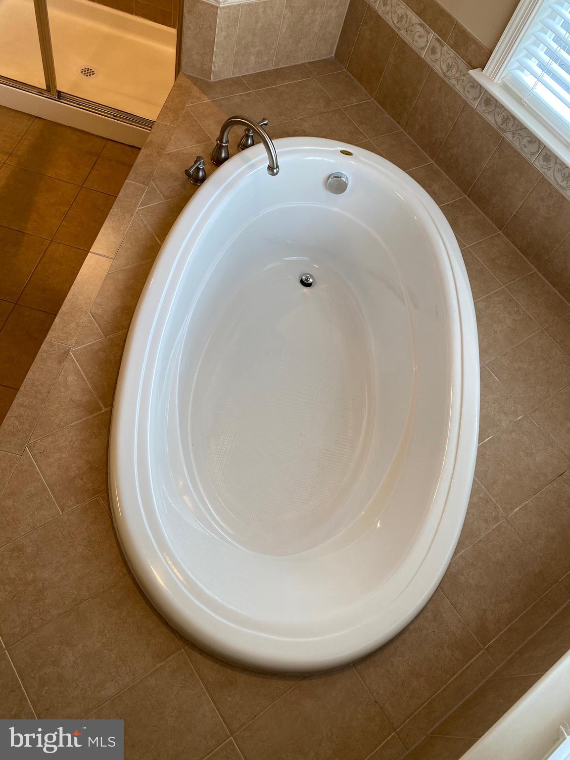 LEELAND STATION - Residential Lease