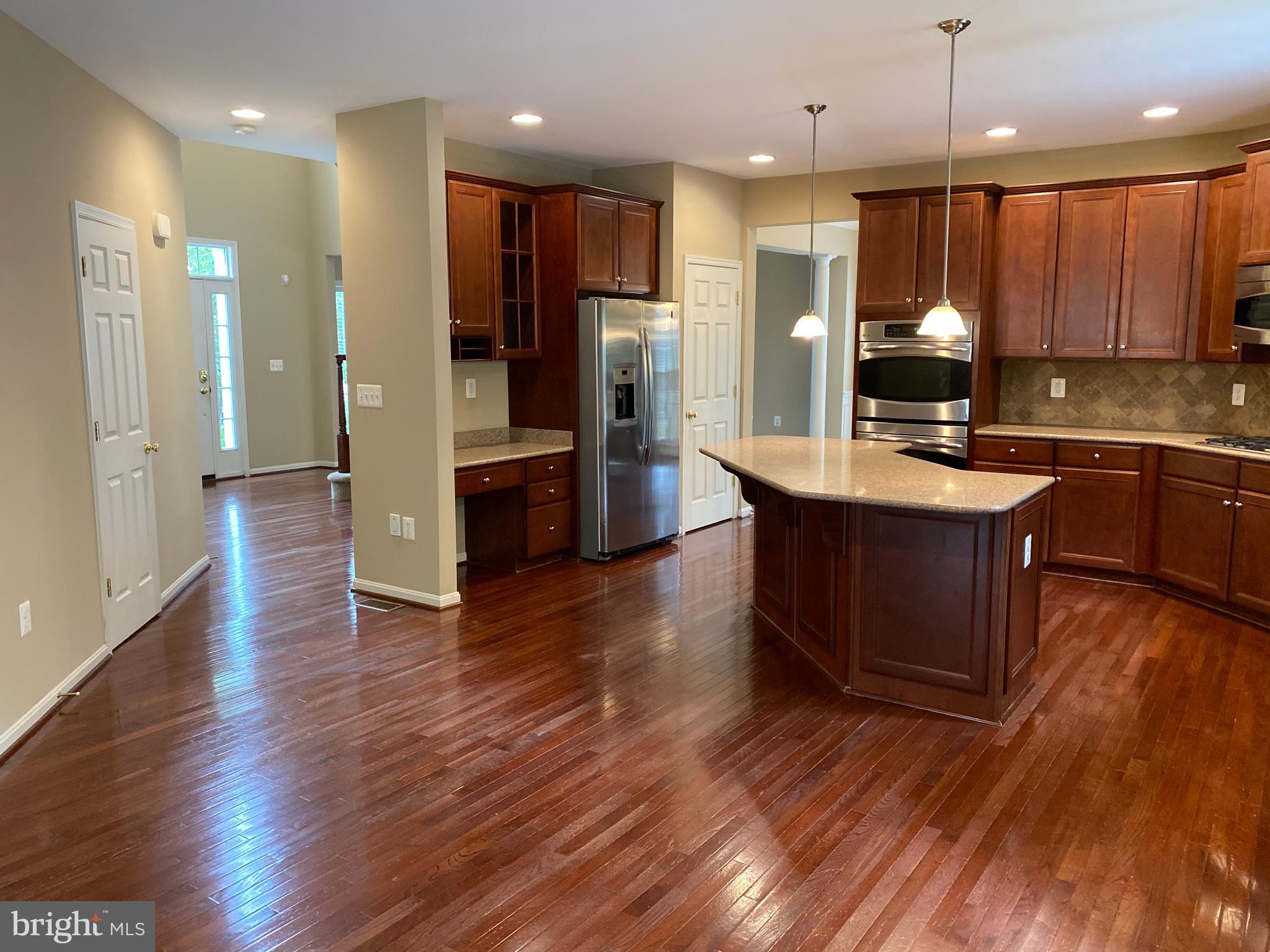 LEELAND STATION - Residential Lease