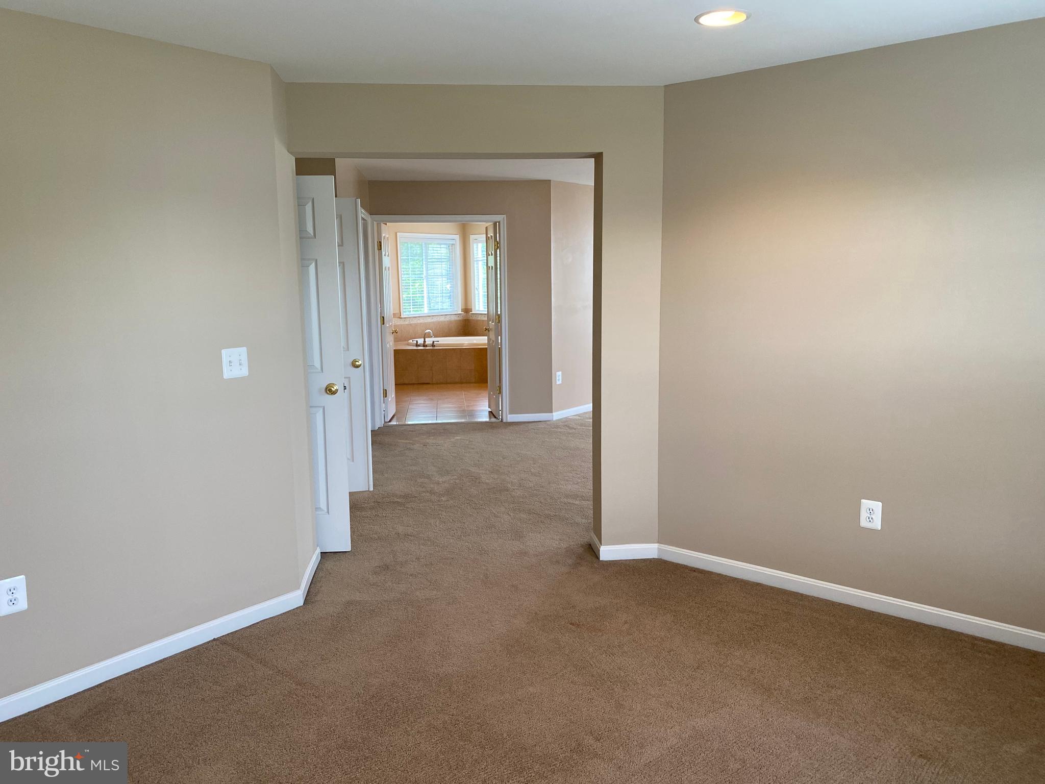 LEELAND STATION - Residential Lease