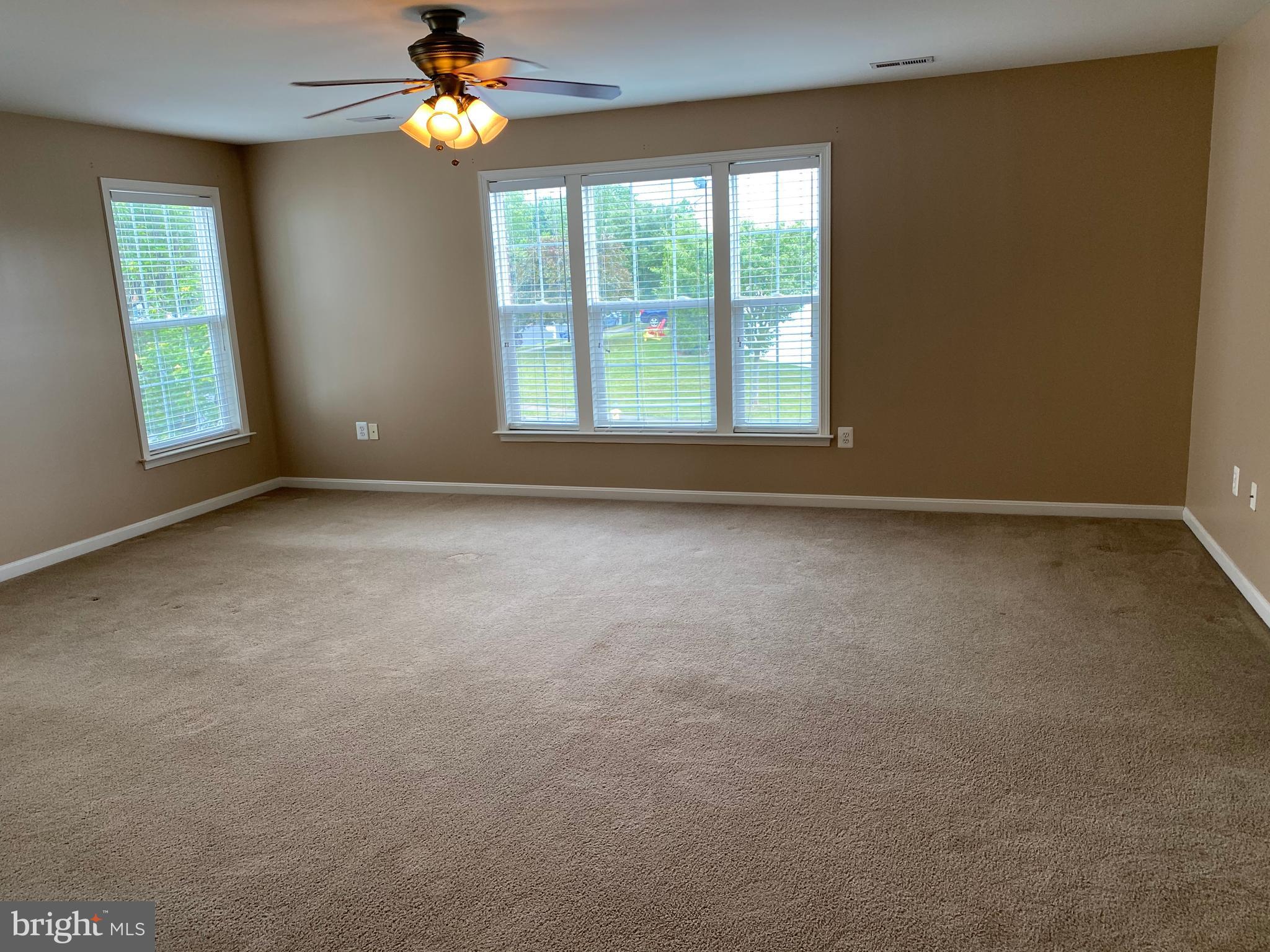 LEELAND STATION - Residential Lease