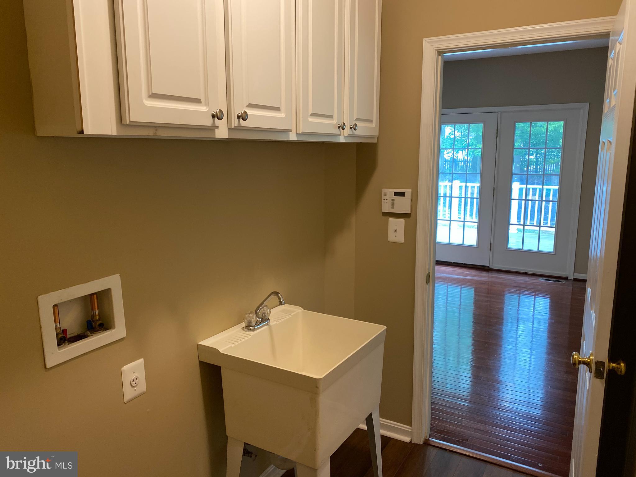 LEELAND STATION - Residential Lease