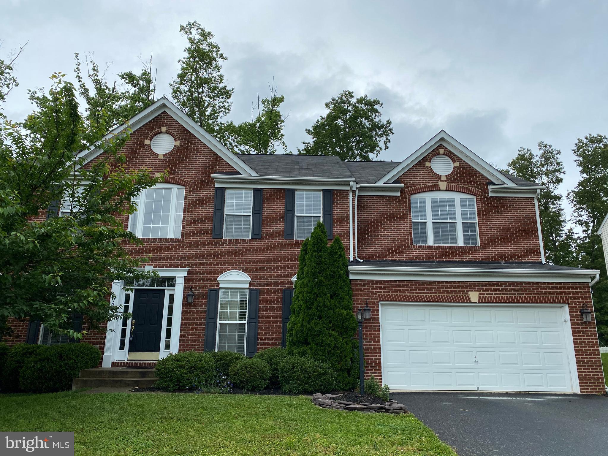 LEELAND STATION - Residential Lease