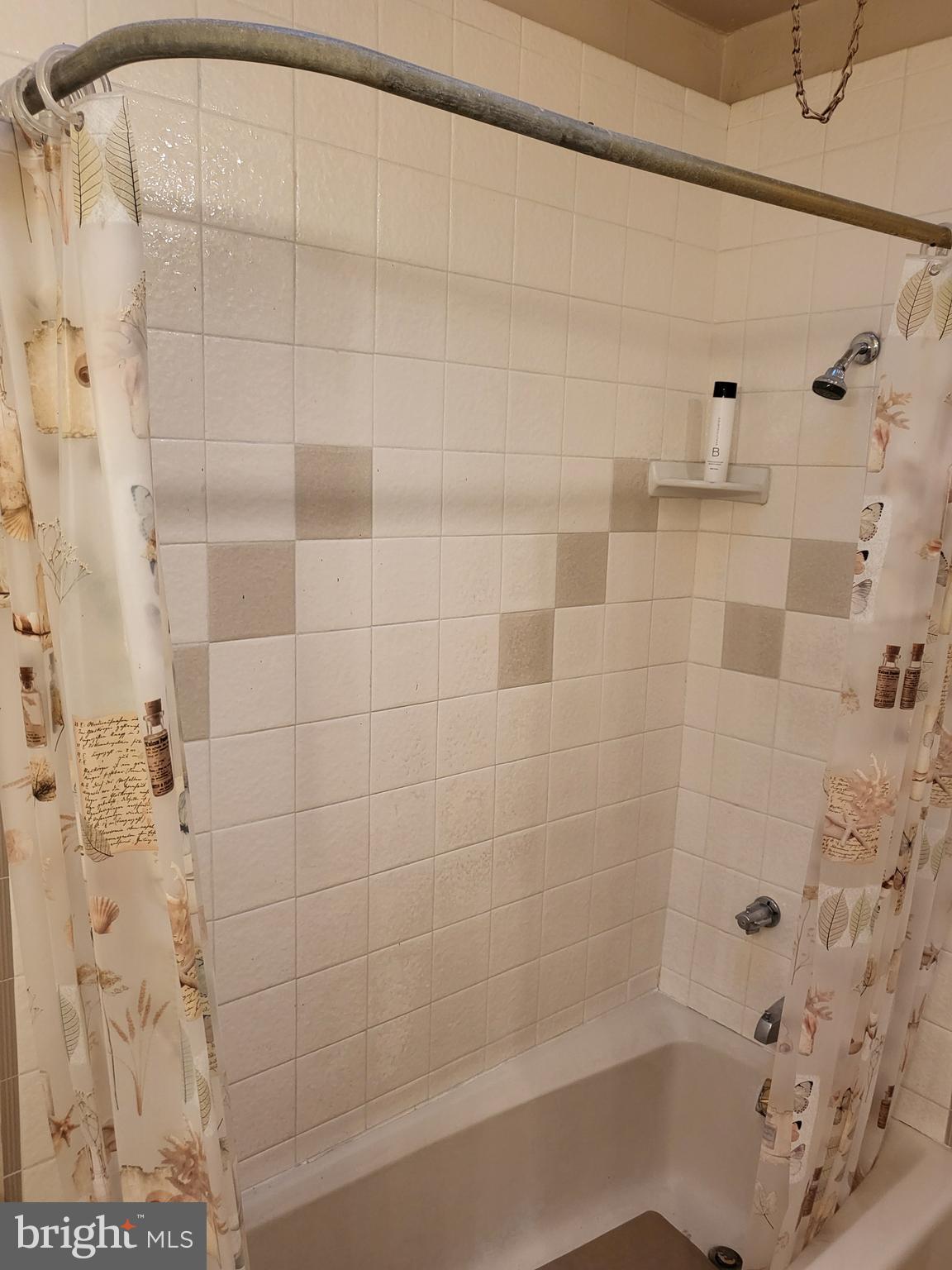 COBBS CREEK - Residential