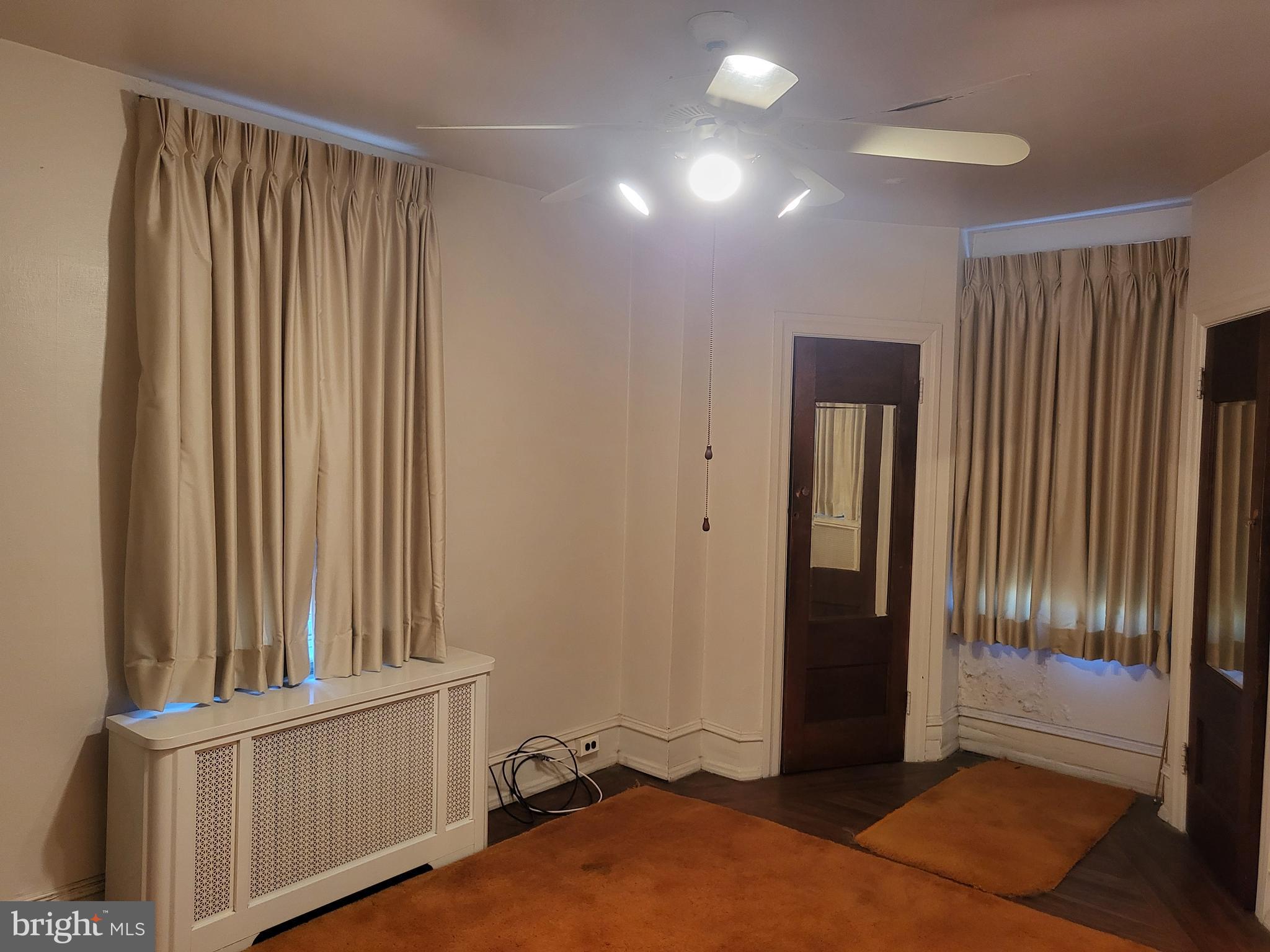 COBBS CREEK - Residential