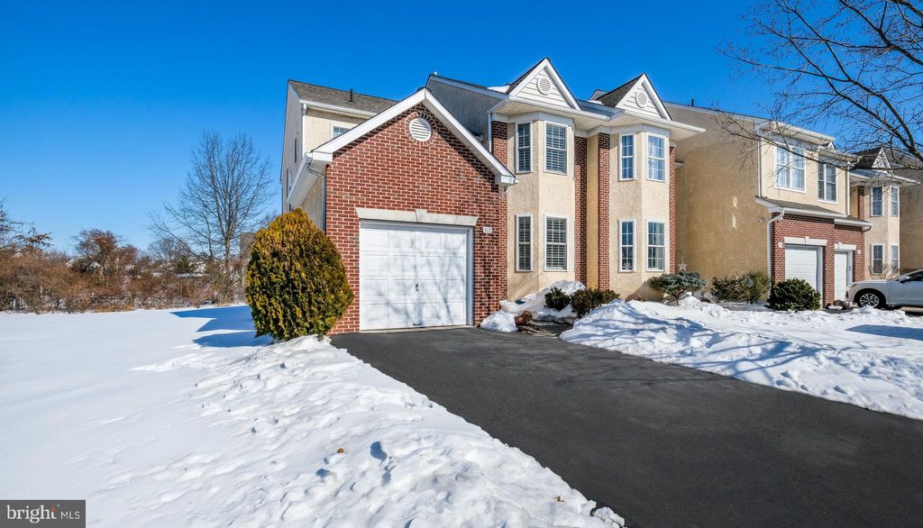 Photo of 712 Manchester Drive #18, AMBLER, PA 19002 (MLS # PAMC2167948)